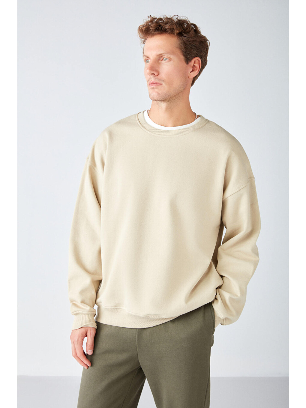 Stephan Erkek Yumuşacık Kumaşlı Organik Pamuklu Oversize Fit Yuvarlak Yakalı Bej Sweatshirt-3