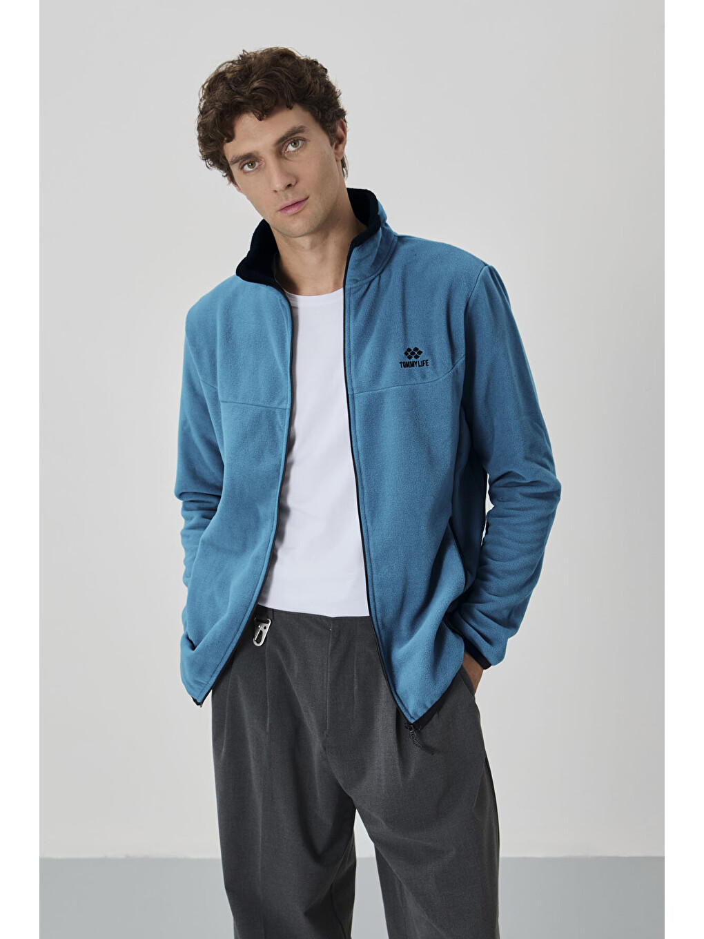 Yeşil Zümrüt Yazı Nakışlı Dik Yaka Standart Kalıp Erkek Fermuarlı Sweatshirt Hırka Polar - 87992
