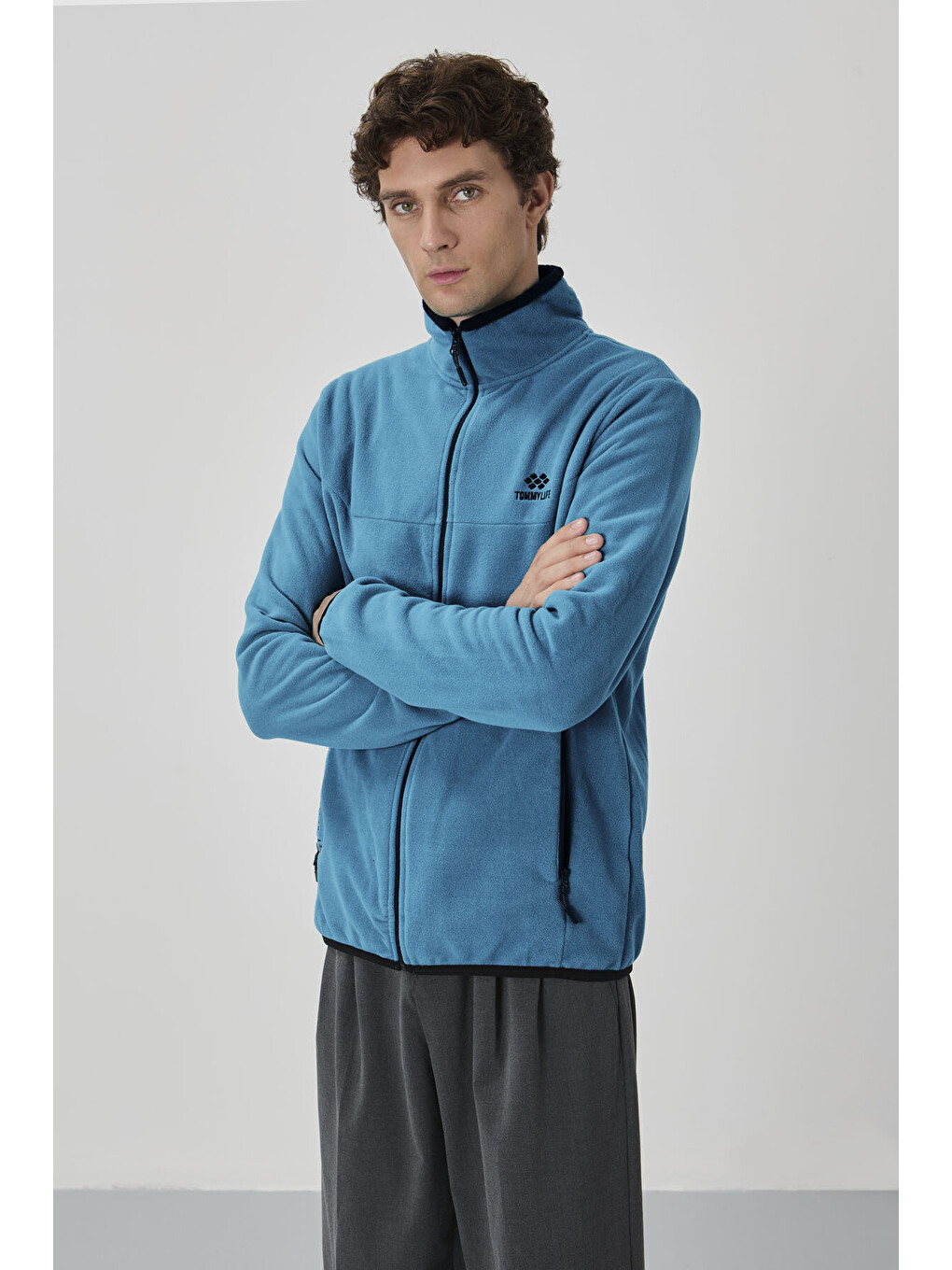Yeşil Zümrüt Yazı Nakışlı Dik Yaka Standart Kalıp Erkek Fermuarlı Sweatshirt Hırka Polar - 87992-2