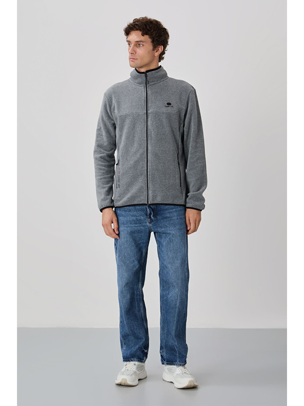 Gri Melanj Yazı Nakışlı Dik Yaka Standart Kalıp Erkek Fermuarlı Sweatshirt Hırka Polar - 87992-1