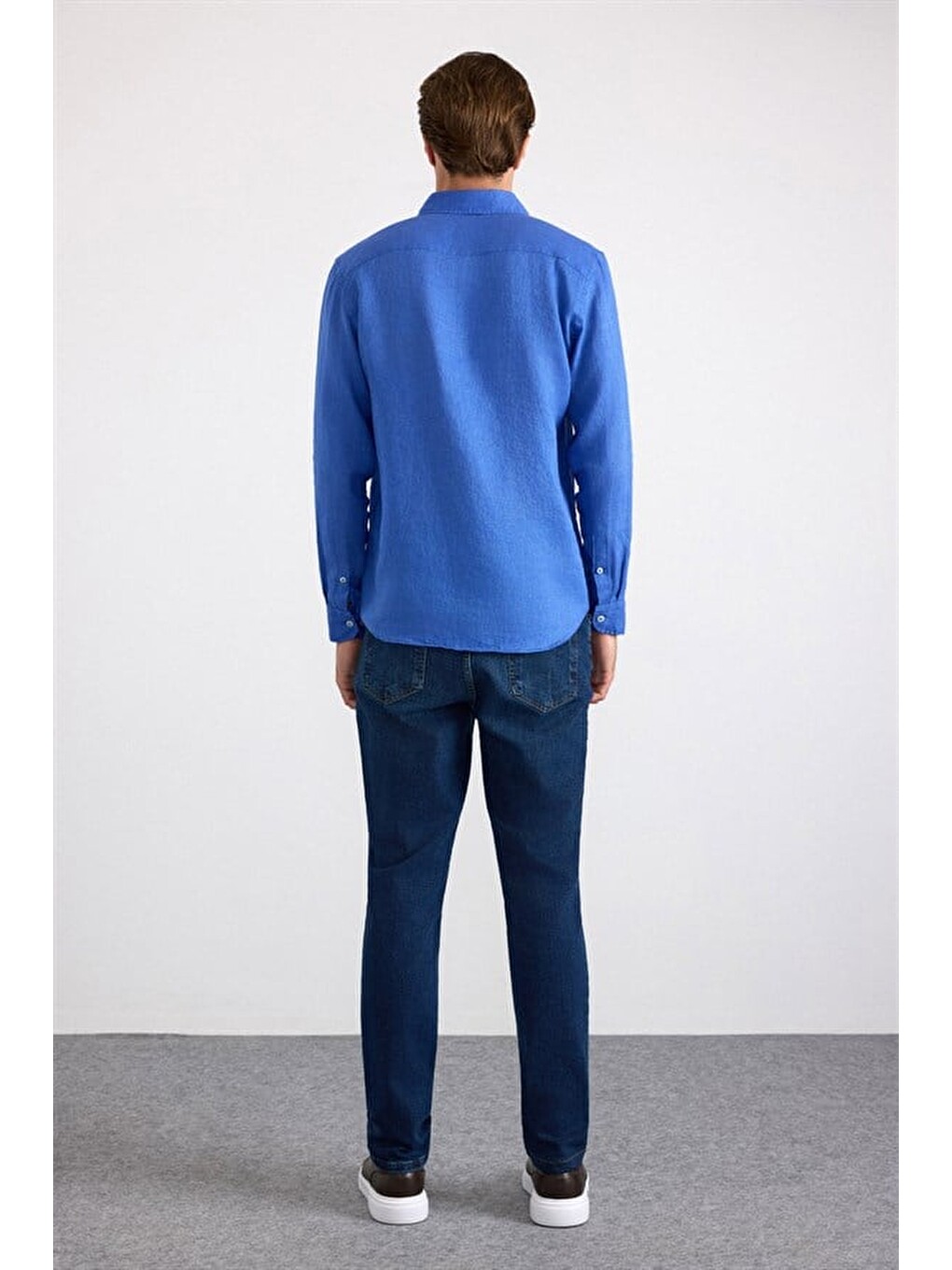 Saks Mavi Regular Klasik Yaka Düz Cepsiz Düğmeli Uzun Kollu Casual Gömlek-6
