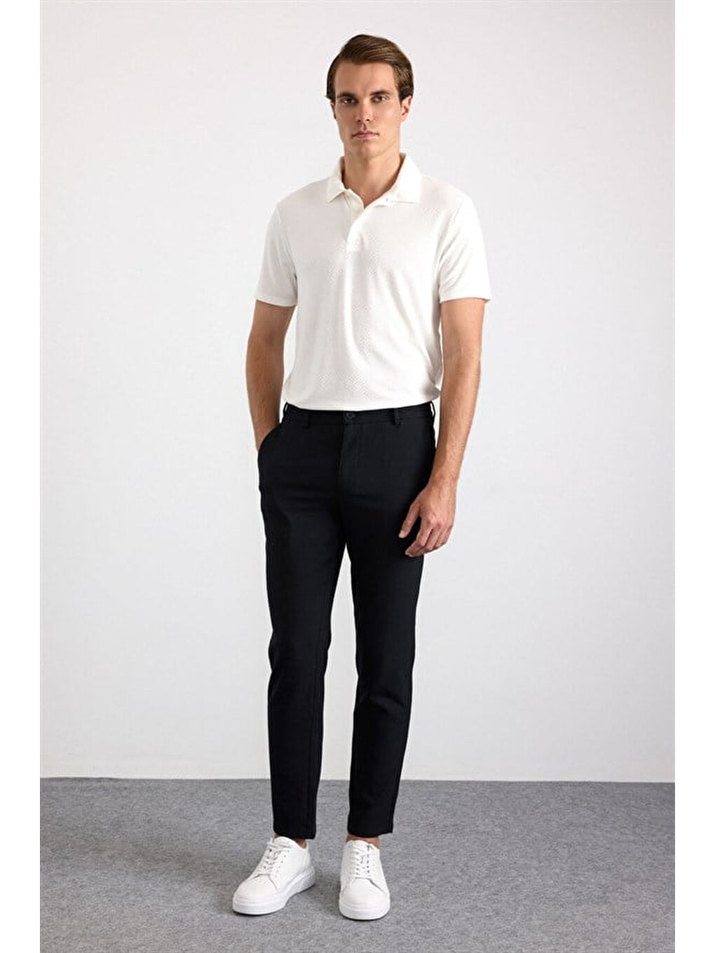 Siyah Slim Düz Pantolon