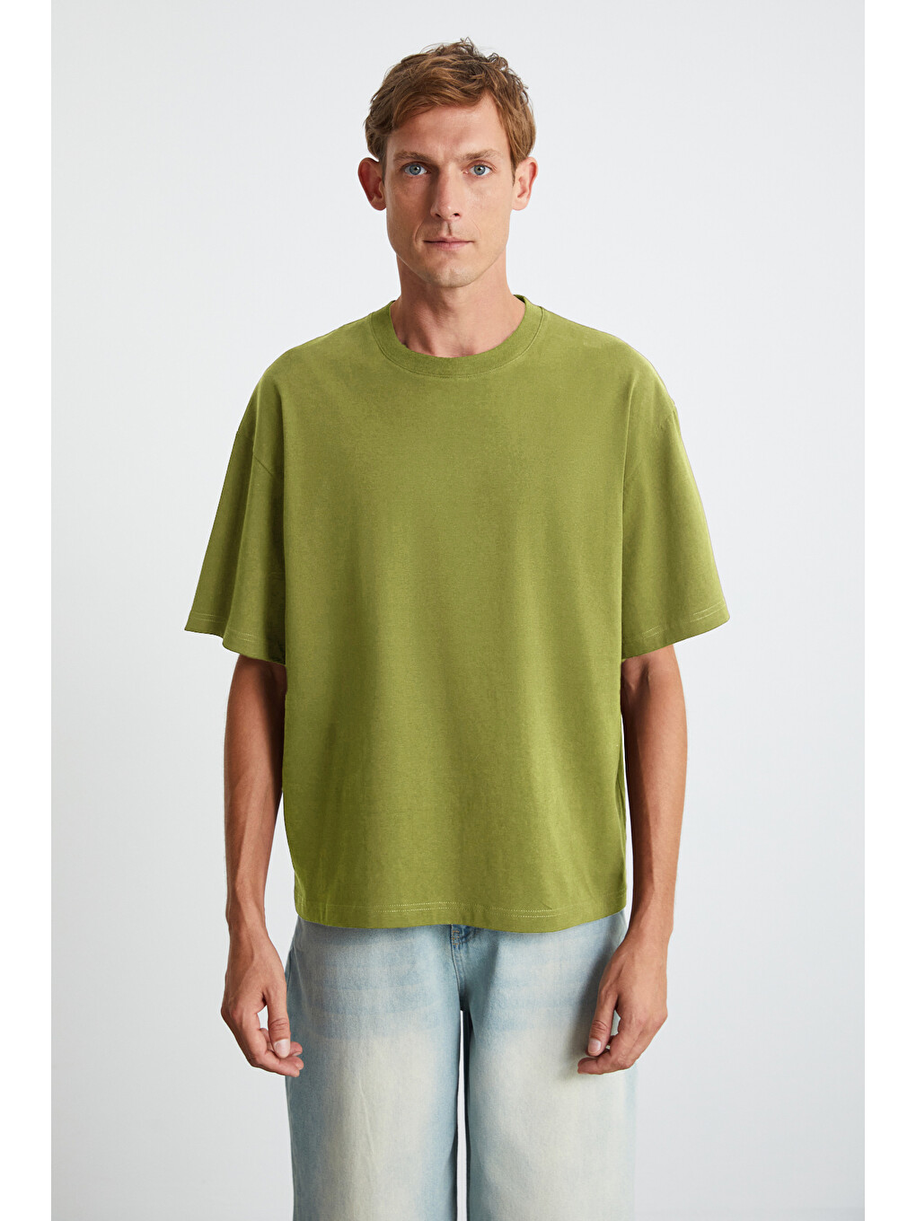 Erkek Oversize Fit %100 Organik Pamuk Kalın Dokulu Bisiklet Yakalı Açık Yeşil Tişört-3