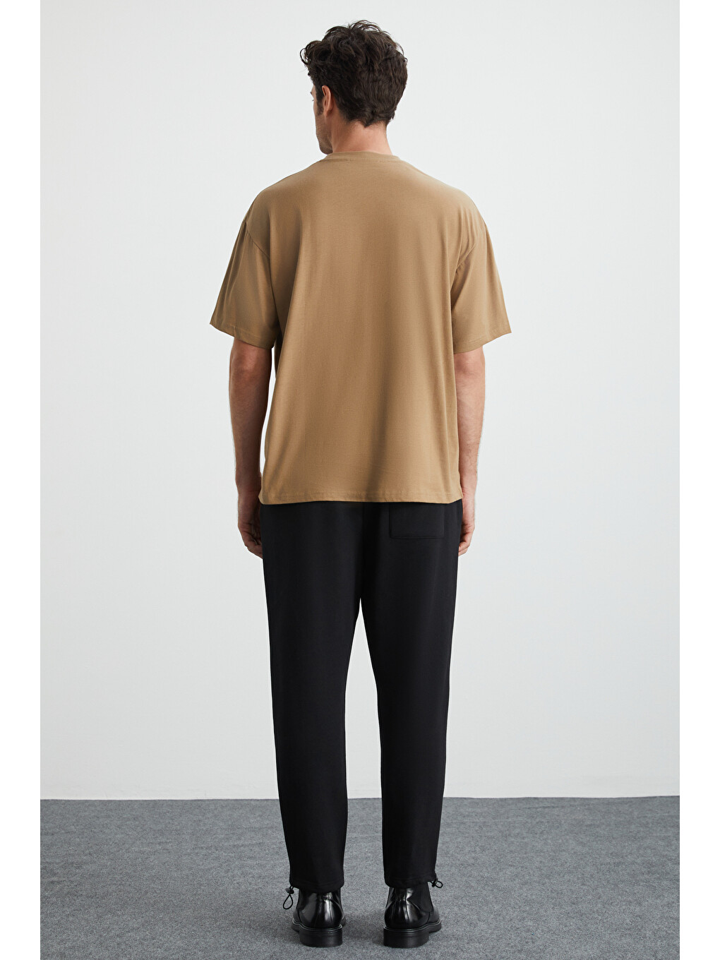 Bej Erkek Oversize Fit %100 Organik Pamuk Kalın Dokulu Bisiklet Yakalı Vizon Tişört-4