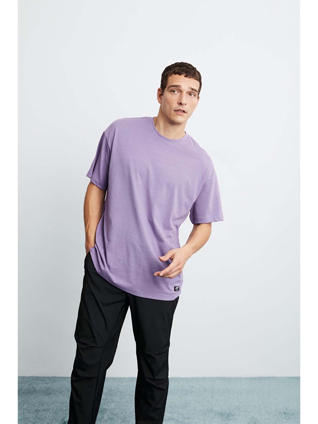 Erkek Oversize Fit %100 Organik Pamuk Kalın Dokulu Bisiklet Yakalı Mor Tişört-3