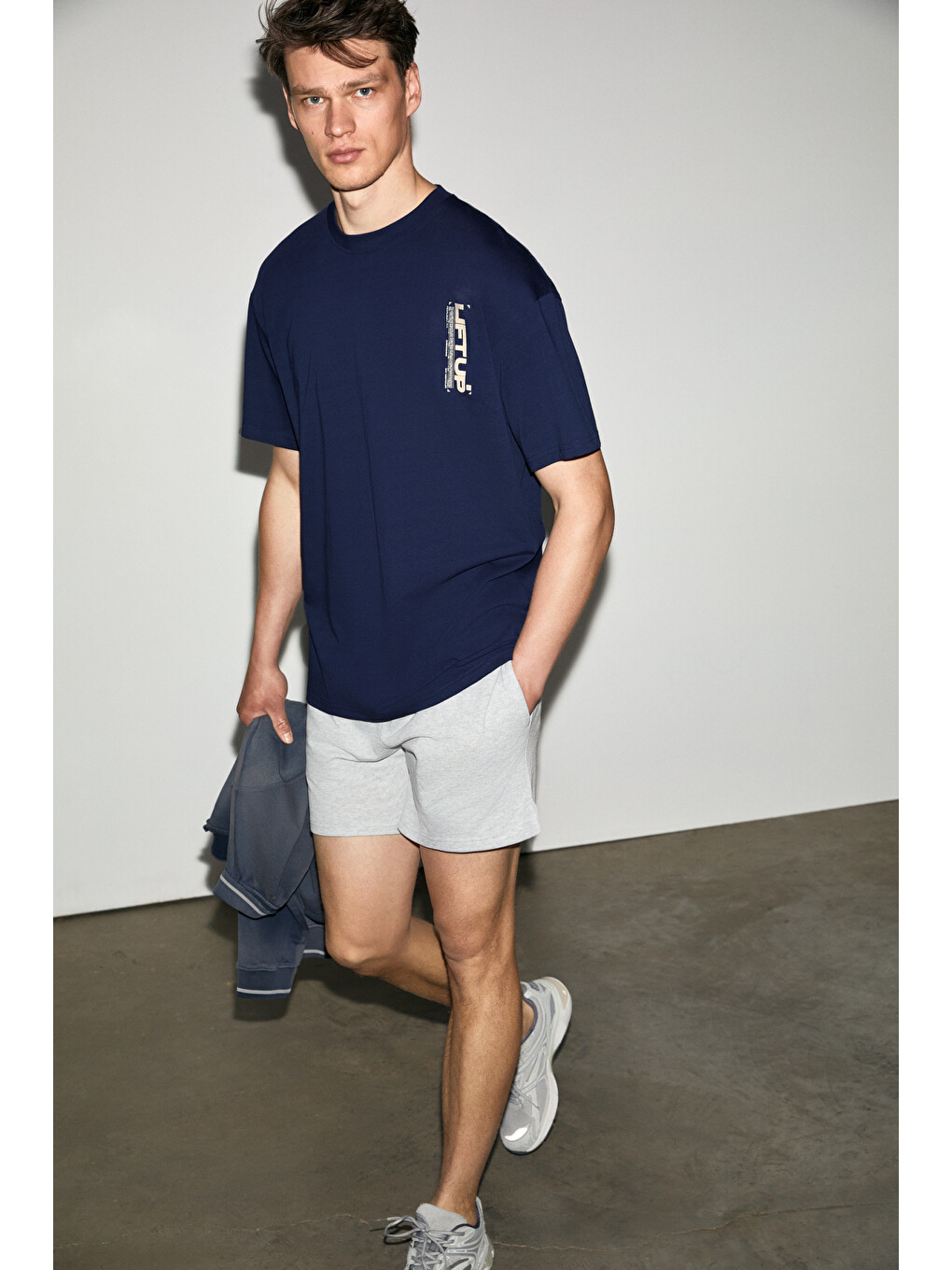 Antonıo Erkek Baskı Detaylı %100 Organik Pamuk 3 İplik Örme Oversize Lacivert T-shirt-2