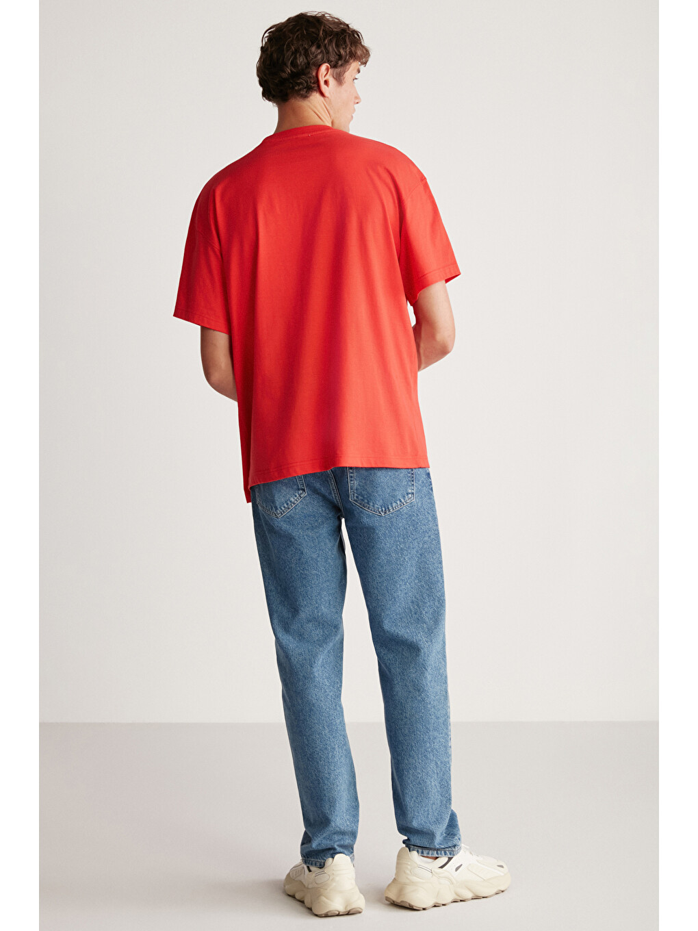 Erkek Oversize Fit %100 Organik Pamuk Kalın Dokulu Bisiklet Yakalı Kırmızı Tişört-5