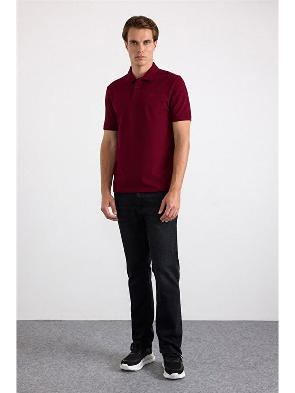 Koyu Bordo Regular Düz Nakışlı Pike Düğmeli Polo Yaka Tişört-4