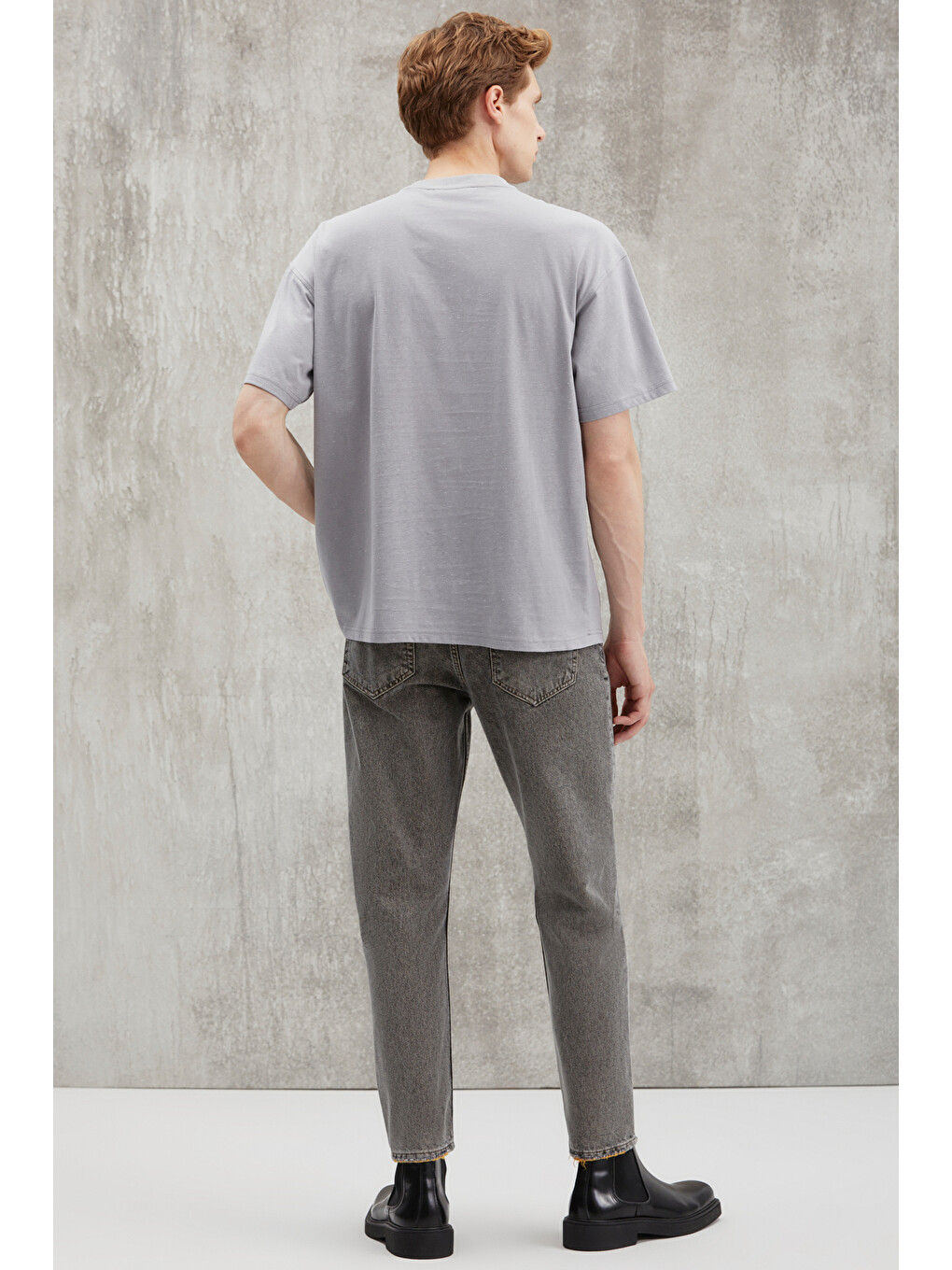 Erkek Oversize Fit Yagmur Damlacıklı Görüntülü Özel Dokulu Gri Tişört-4