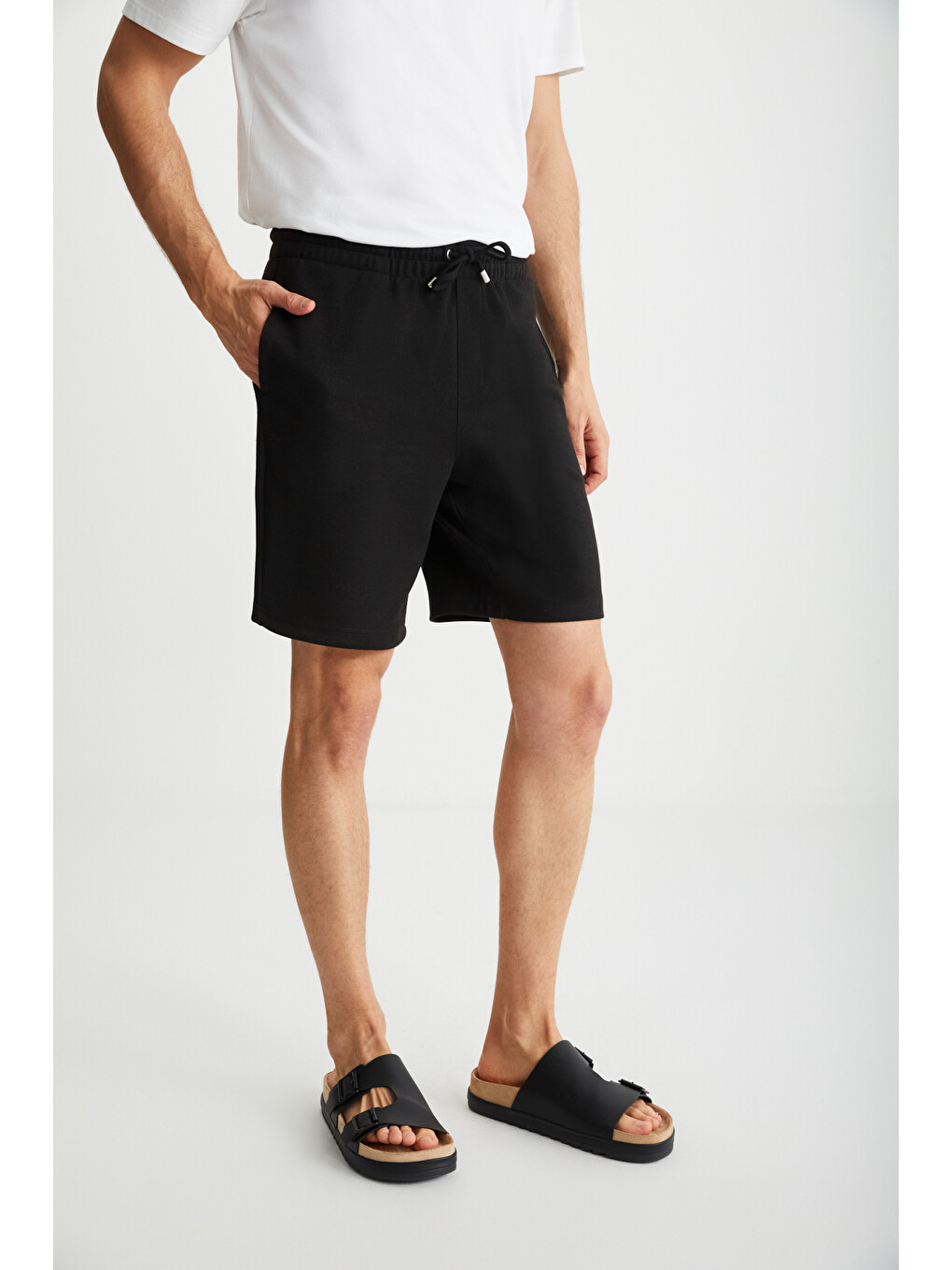 Lorven Erkek Bağlamalı Regular Fit Siyah Şort | Bermuda-2