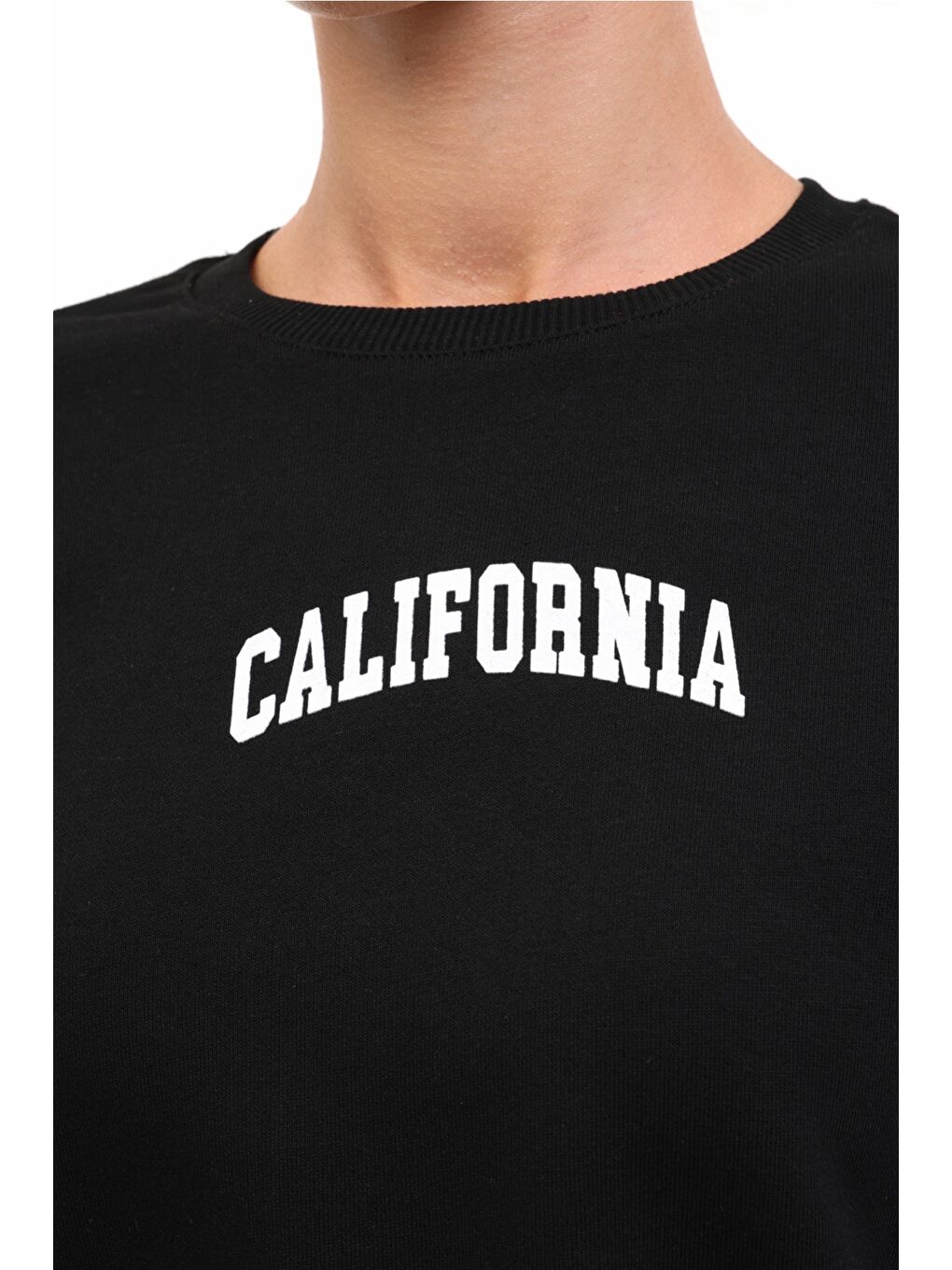 WL 16KUTAN BTS799 5PR Siyah Kadın Sweatshirt-3