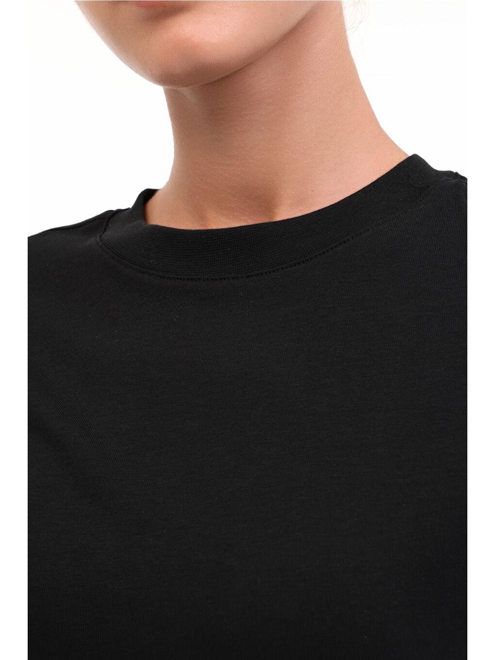 WB 11ASYA-T 5PR Siyah Kadın Kısa Kol T-Shirt-3