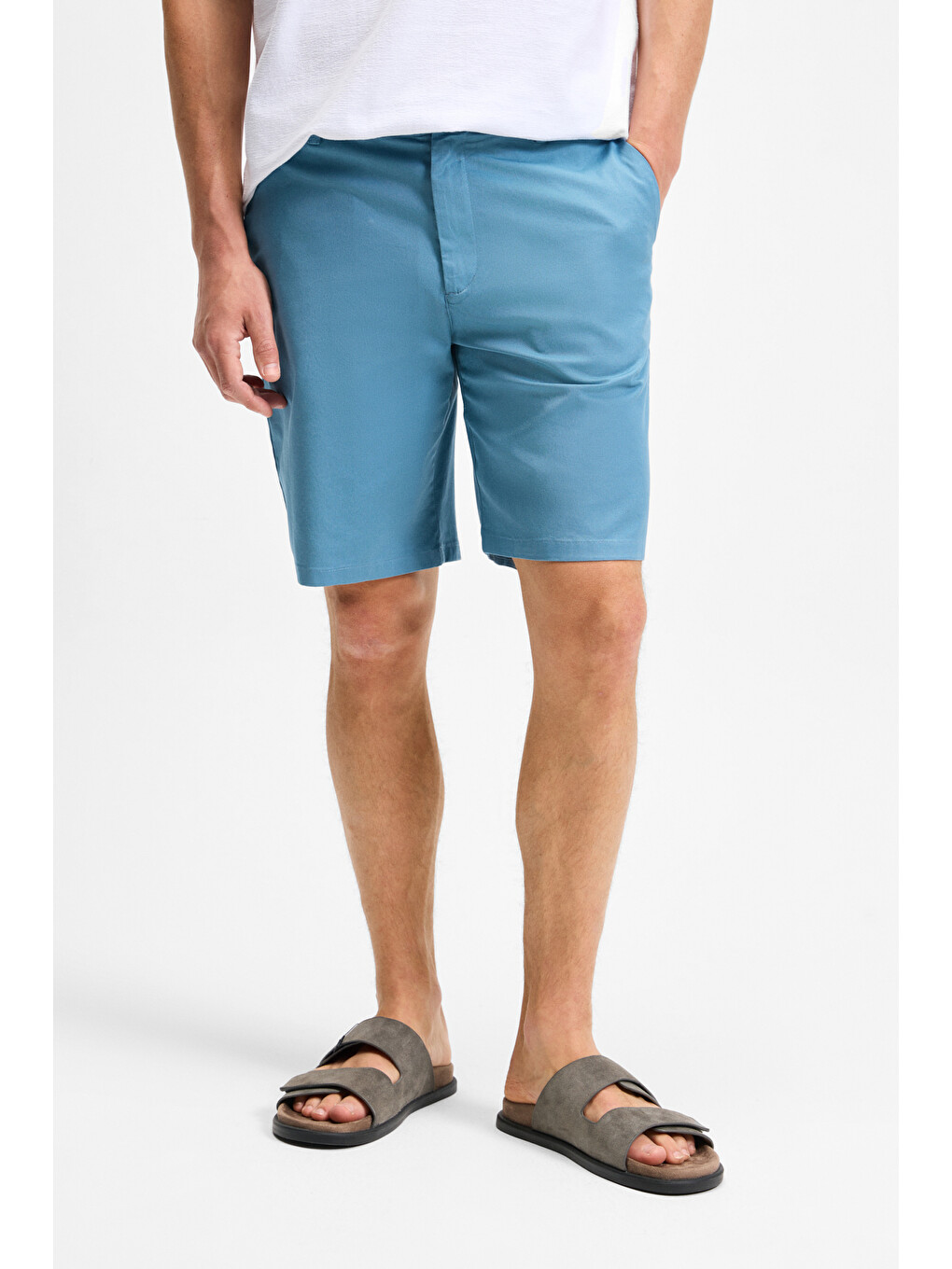 Erkek Yanları Cepli Fermuarlı Elastanlı Slim Fit İndigo Şort-2