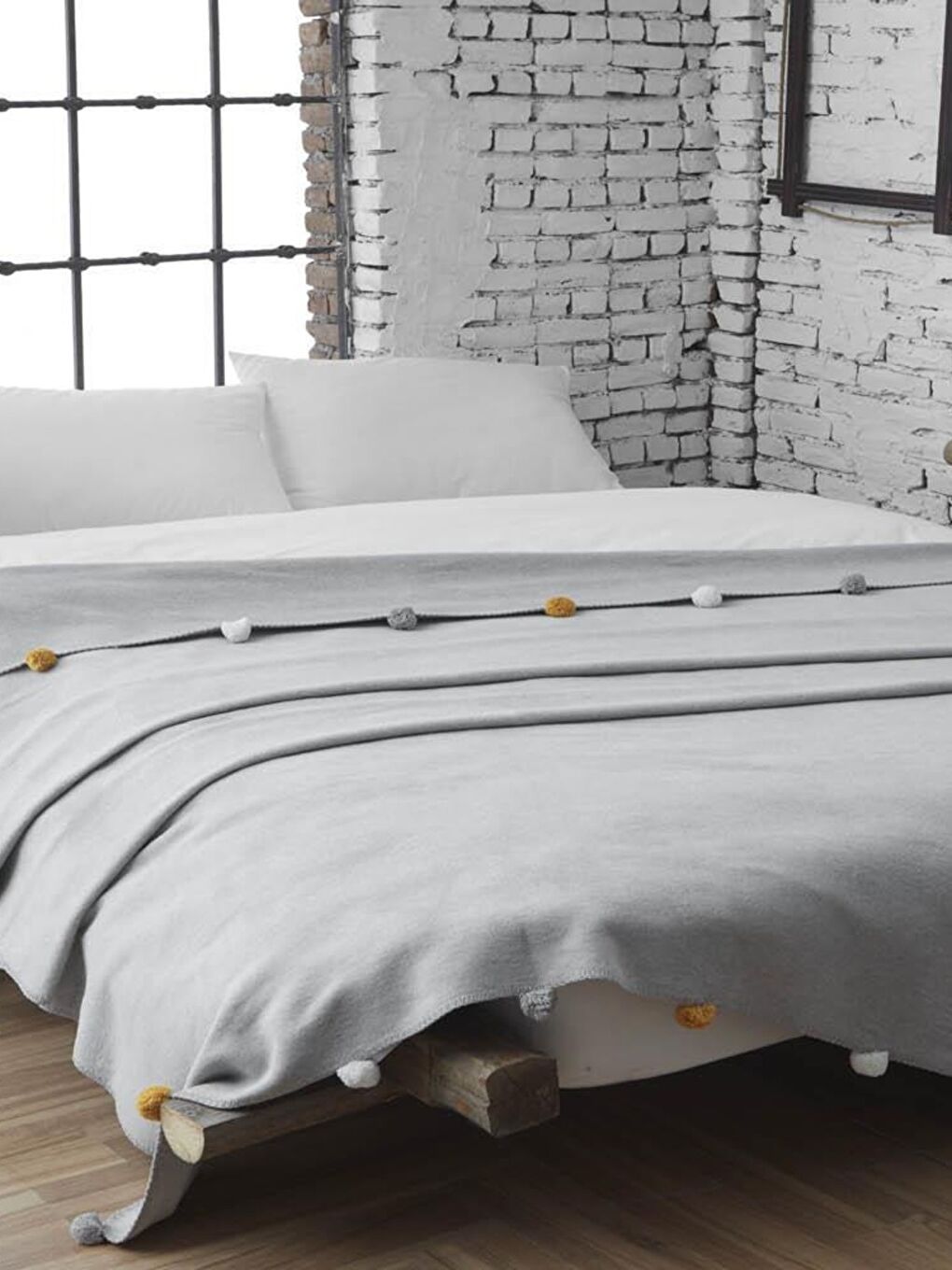 Tek Kişilik Ponponlu Pike Battaniye 150x200 Gri