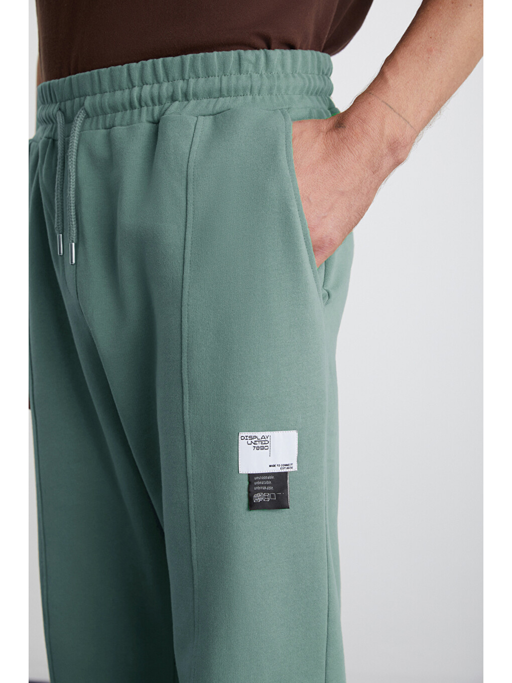 Yeşil ROWAN Erkek Organik Pamuklu Relaxed Fit İçi Polarlı Süs etiketli Jogger YEŞİL Eşofman Altı-3