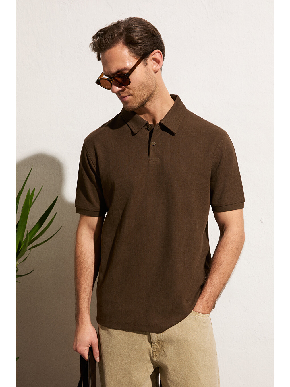 Kahverengi MINNUTU Erkek Organik Pamuklu Polo Yakalı Regular Fit KAHVERENGİ T-Shirt-1