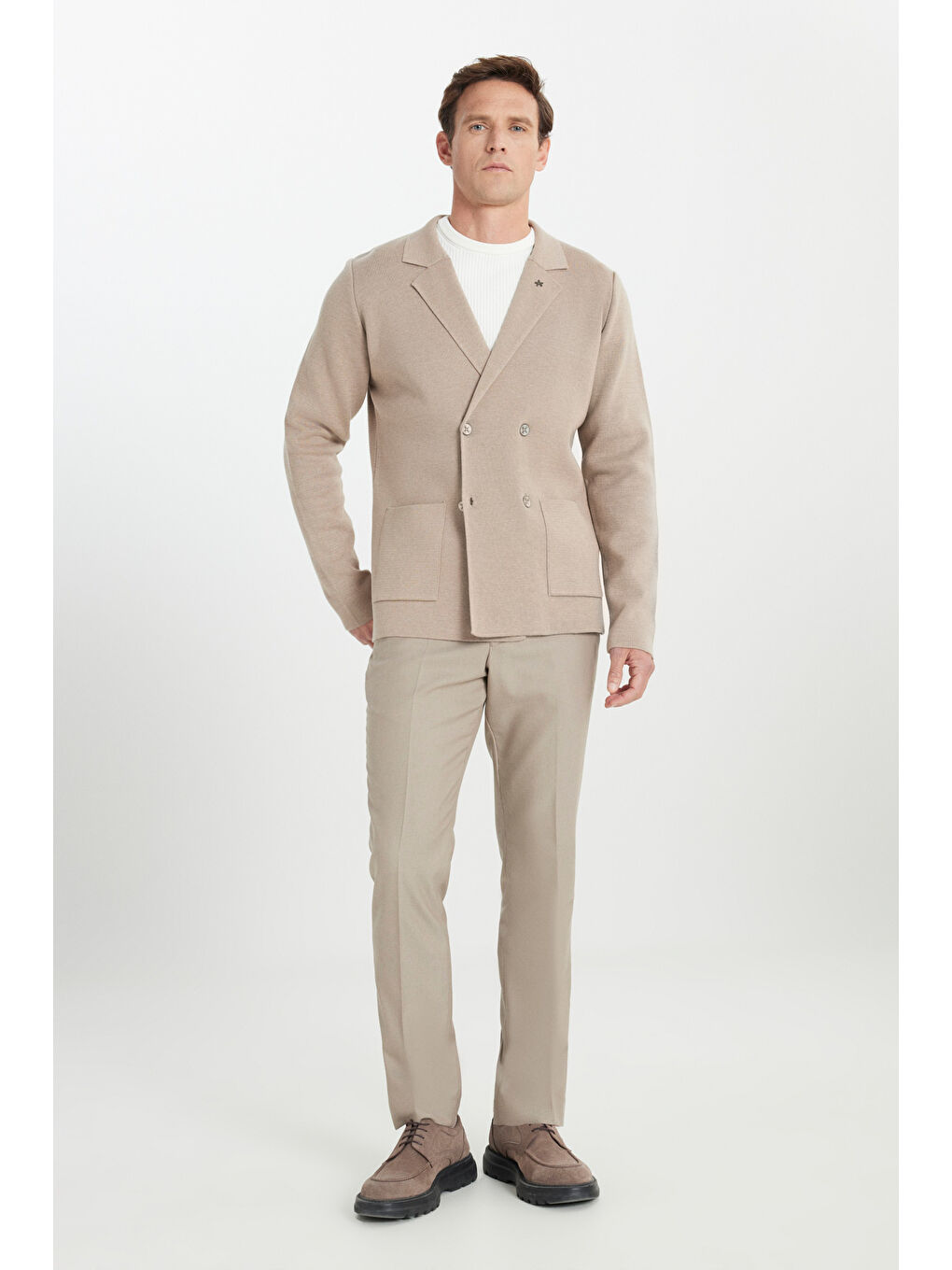 Bej Erkek Vizon Pamuklu Standart Fit Normal Kesim Kruvaze Yaka Cepli Triko Ceket-1