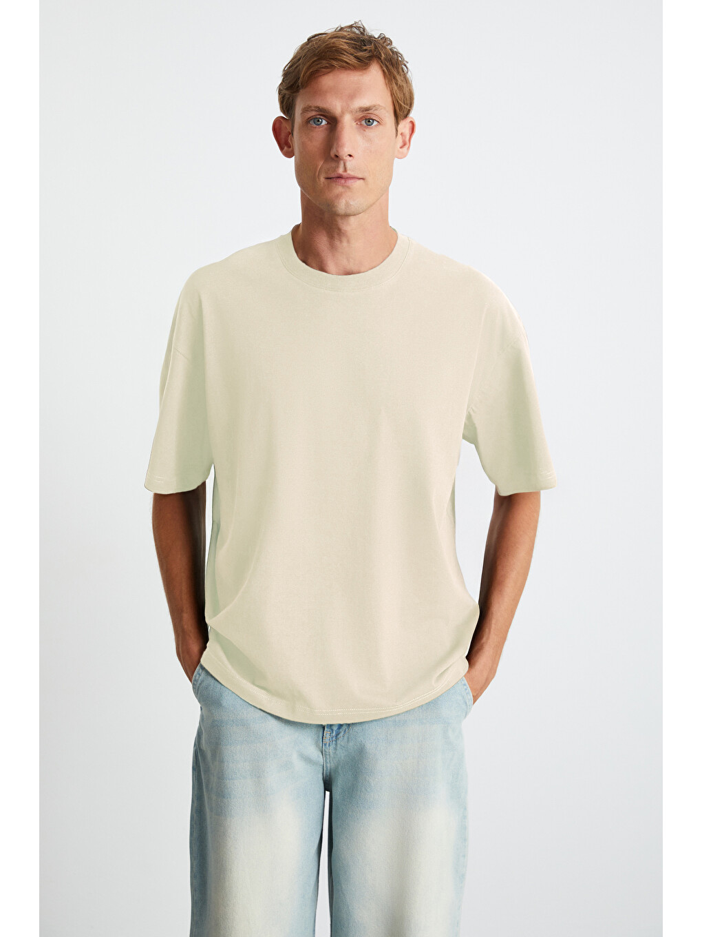 Erkek Oversize Fit %100 Organik Pamuk Kalın Dokulu Bisiklet Yakalı Bej Tişört-2