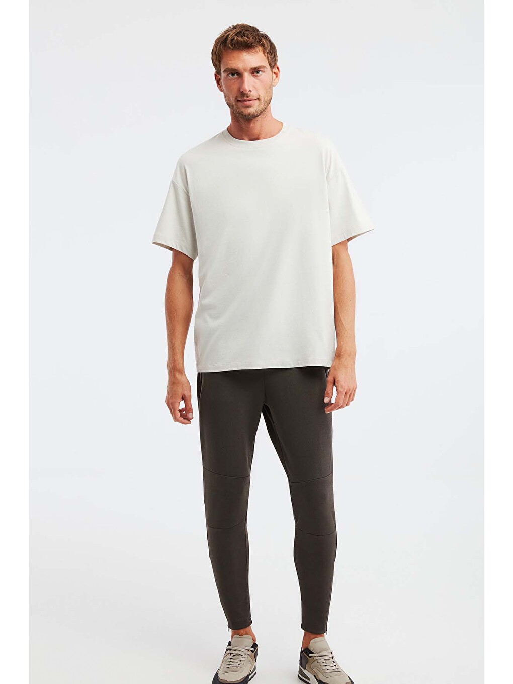 Bej Erkek Oversize Fit %100 Organik Pamuk Kalın Dokulu Bisiklet Yakalı Taş Tişört-3