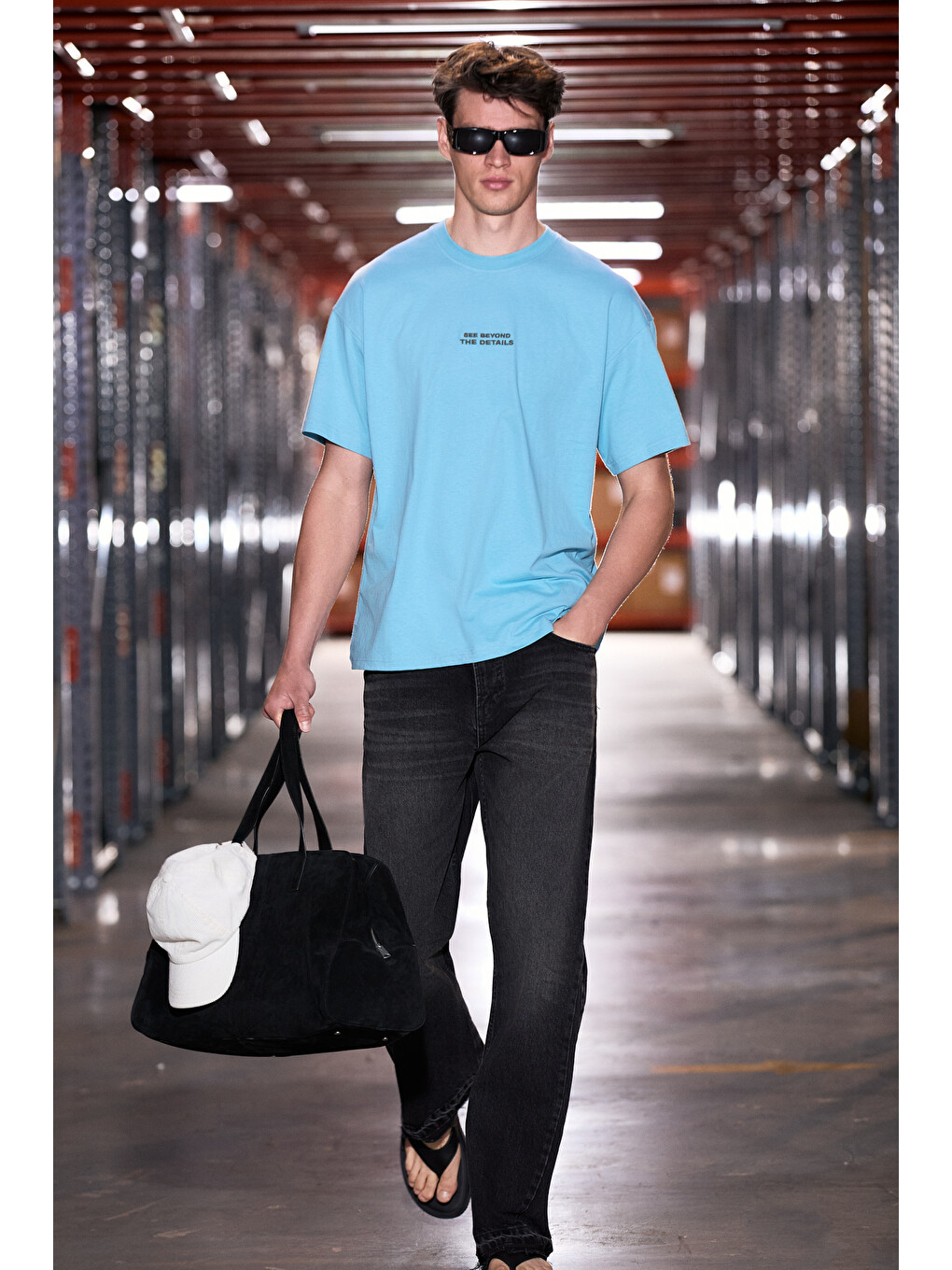 Mavi VITO Erkek %100 Organik Pamuklu Nakış Yazı Detaylı Oversize Bol Kesim Kısa Kollu MAVİ T-Shirt-3