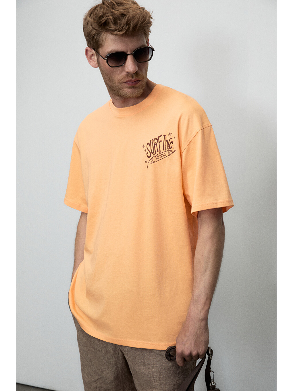 Turuncu ALONZO Erkek Oversize Fit %100 Pamuk Nakışlı Ve Baskılı TURUNCU T-Shirt-1