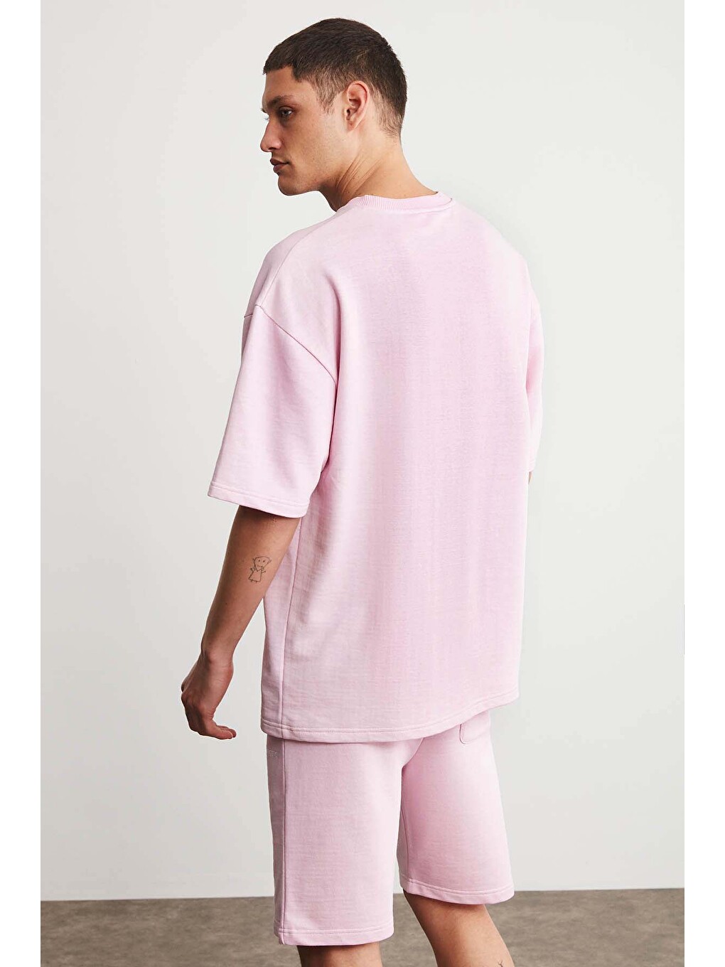 Erkek 2'li Set Comfort Fit Rahat Kalıp Yazı Nakışlı Şardonsuz Pembe Eşofman Takımı-4