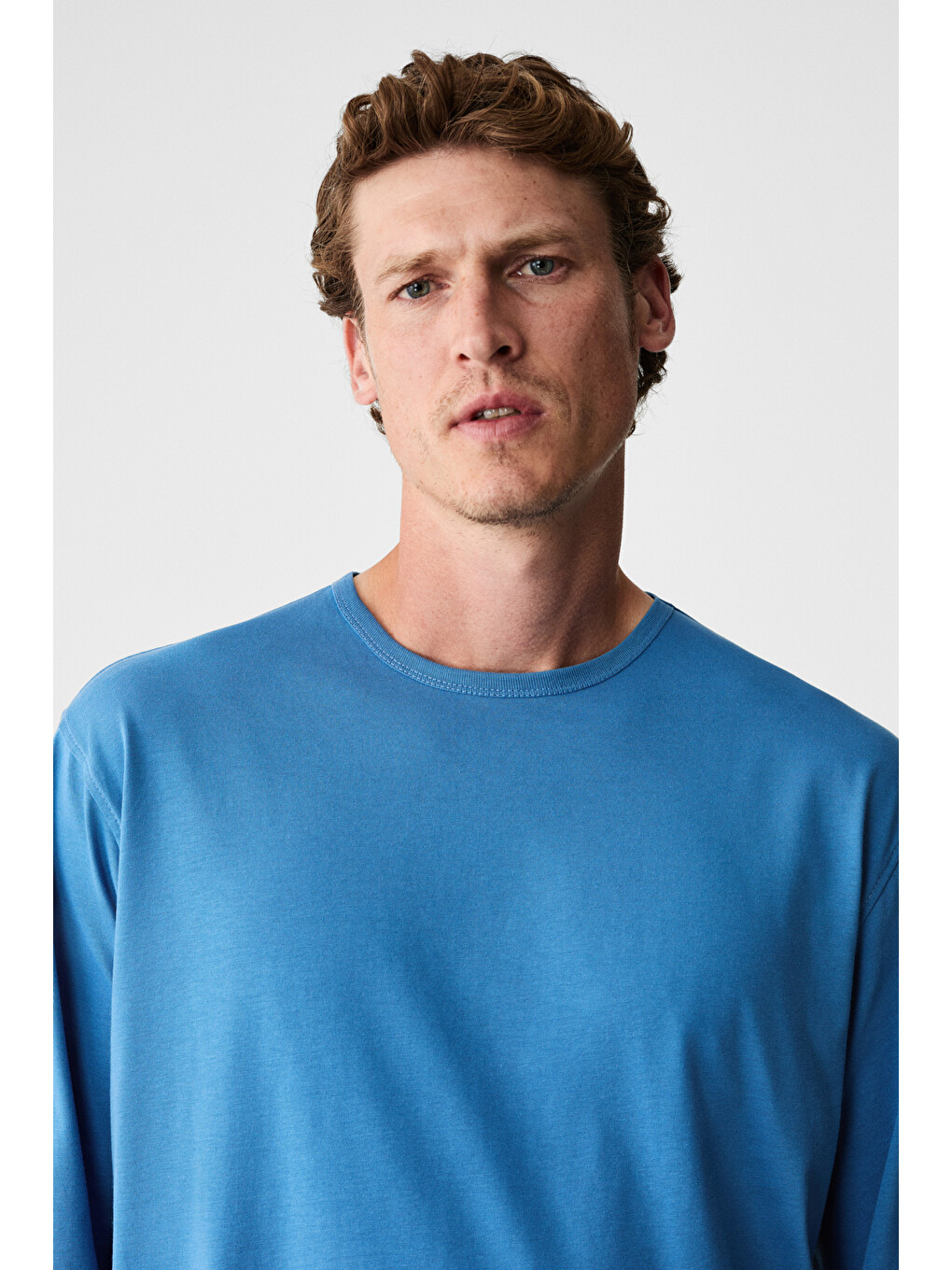Mavi GRAVS Erkek %100 Pamuklu Yumuşak Kumaşlı Yuvarlak Yakalı Uzun Kollu MAVİ T-Shirt-2