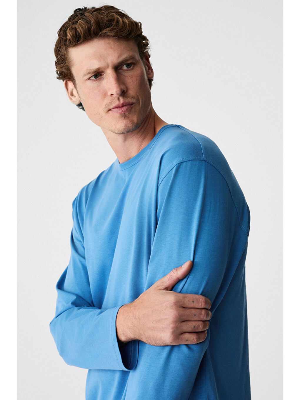 Mavi GRAVS Erkek %100 Pamuklu Yumuşak Kumaşlı Yuvarlak Yakalı Uzun Kollu MAVİ T-Shirt-3