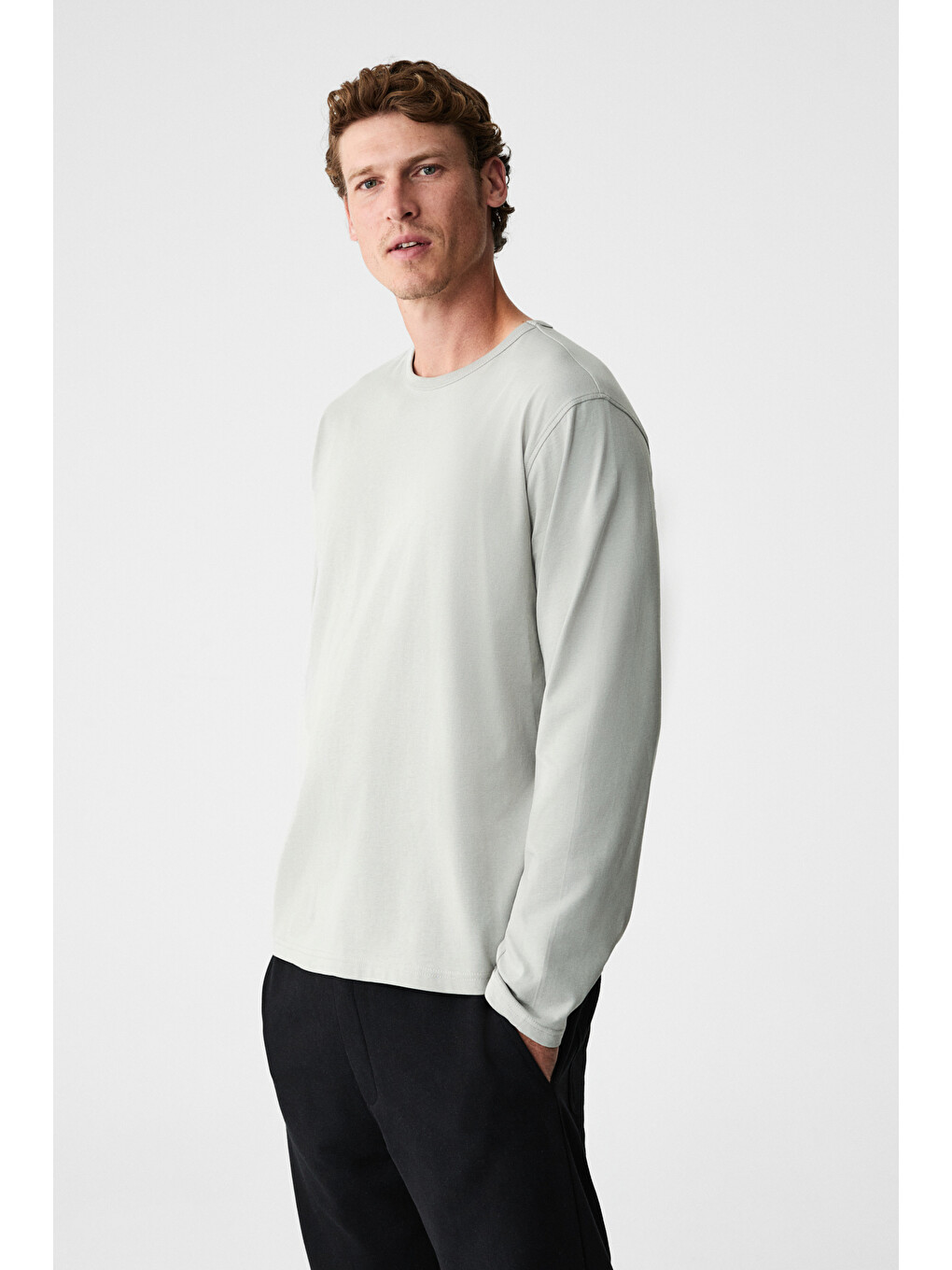Gri GRAVS Erkek %100 Pamuklu Yumuşak Kumaşlı Yuvarlak Yakalı Uzun Kollu GRİ T-Shirt-1