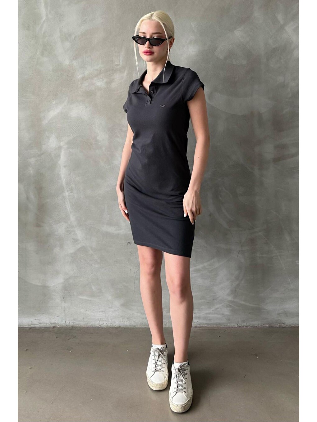 Gri Füme Düğmeli Polo Yaka Kadın Elbise Mg2305-2