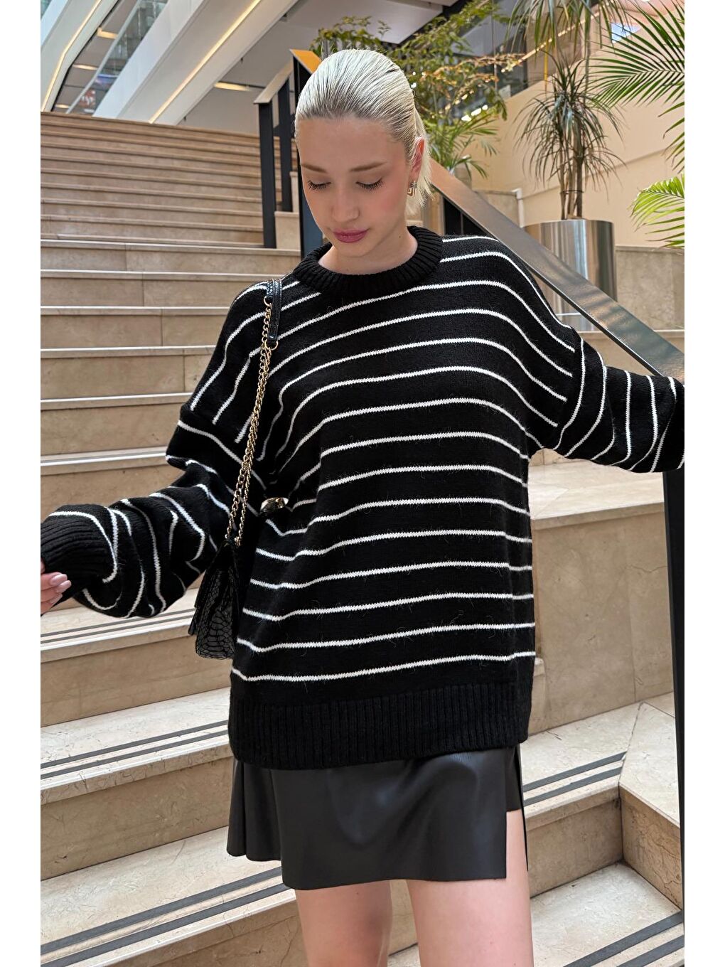 Siyah Çizgili Kadın Triko Kazak Mg1262-4