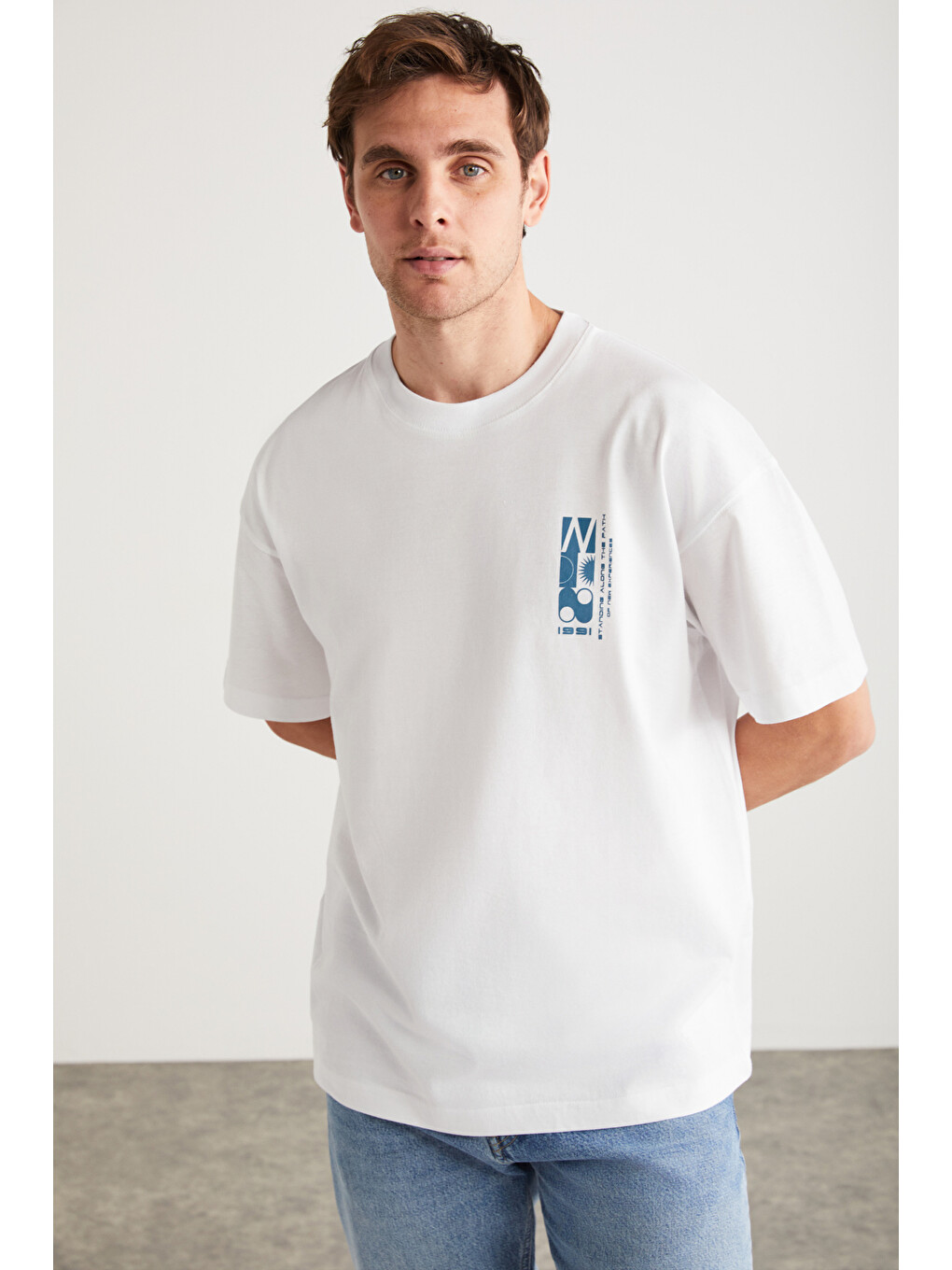 Beyaz ANTONIO Erkek Baskı Detaylı %100 Organik Pamuk 3 İplik Örme Oversize BEYAZ T-Shirt-3