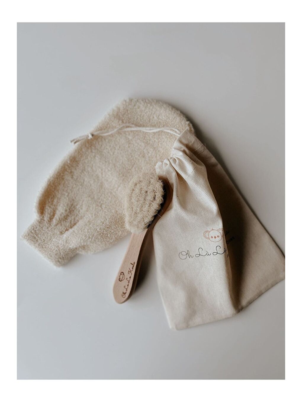 Doğal Keçi Kılı Ahşap Bebek Fırçası Ve Pamuk Bebek Banyo Kesesi 2li Set-1