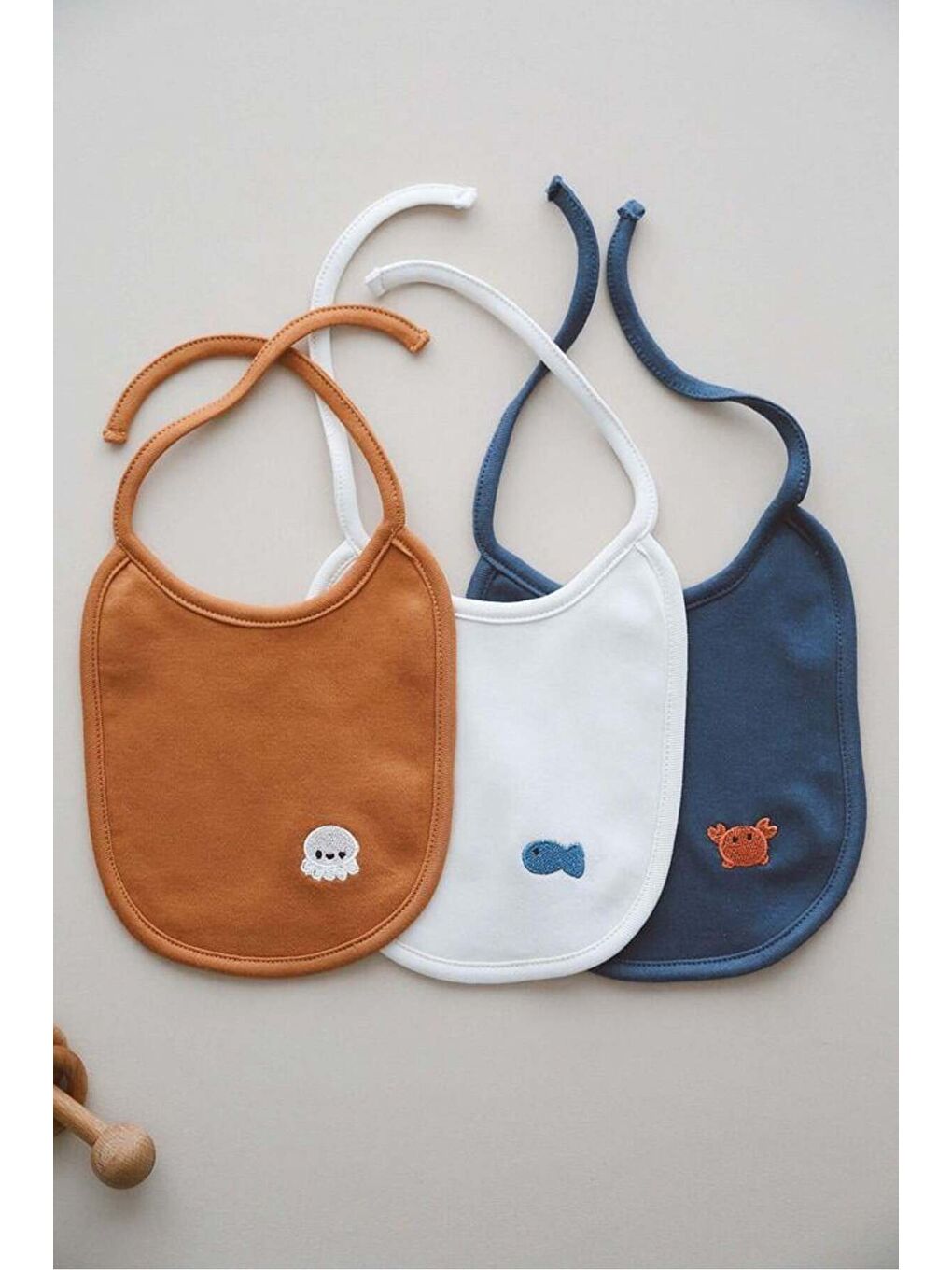 3lü Biyeli Bebek Önlüğü 0-3 Ay Model 4-2