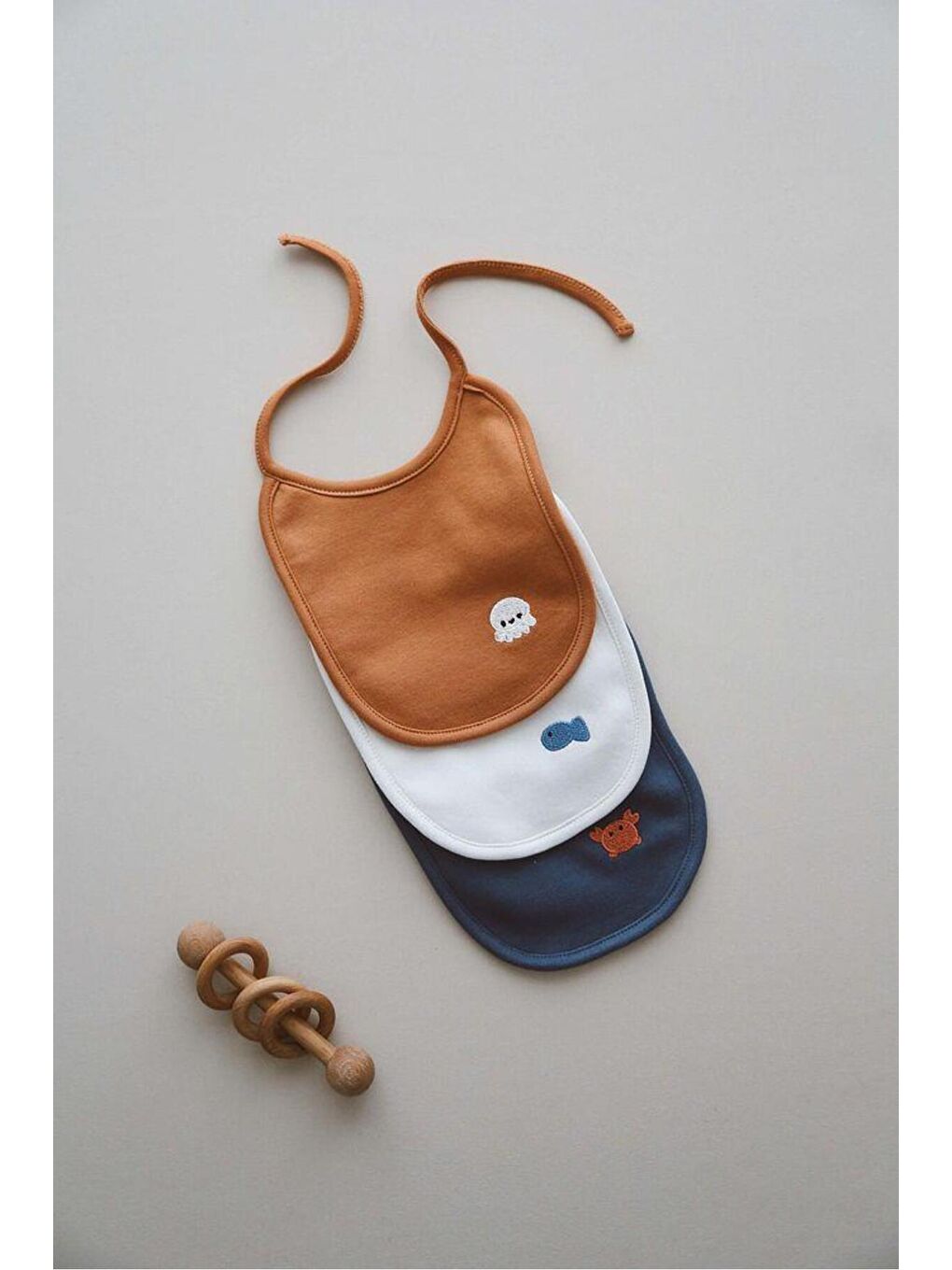 3lü Biyeli Bebek Önlüğü 0-3 Ay Model 4-7