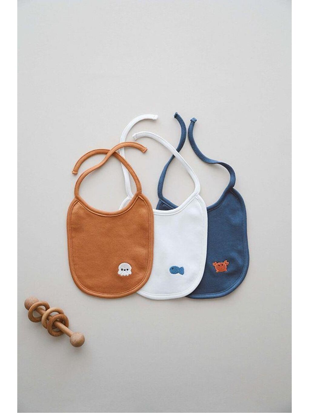 3lü Biyeli Bebek Önlüğü 0-3 Ay Model 4-8