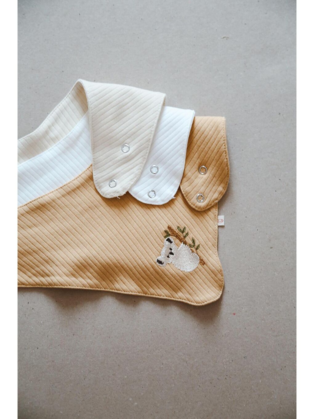 3lü Nakışlı Önlük Model 1-2