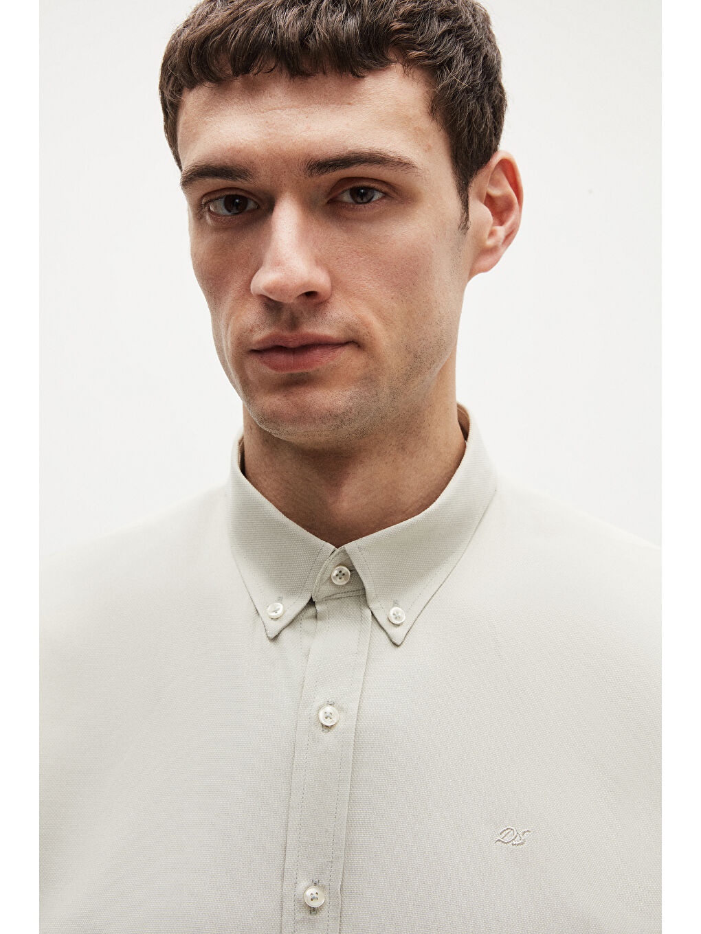 Sarı Slim Fit Adaçayı Oxford Düğmeli Yaka Kolay Ütülenebilir Nakış Detaylı Pamuklu Gömlek-1