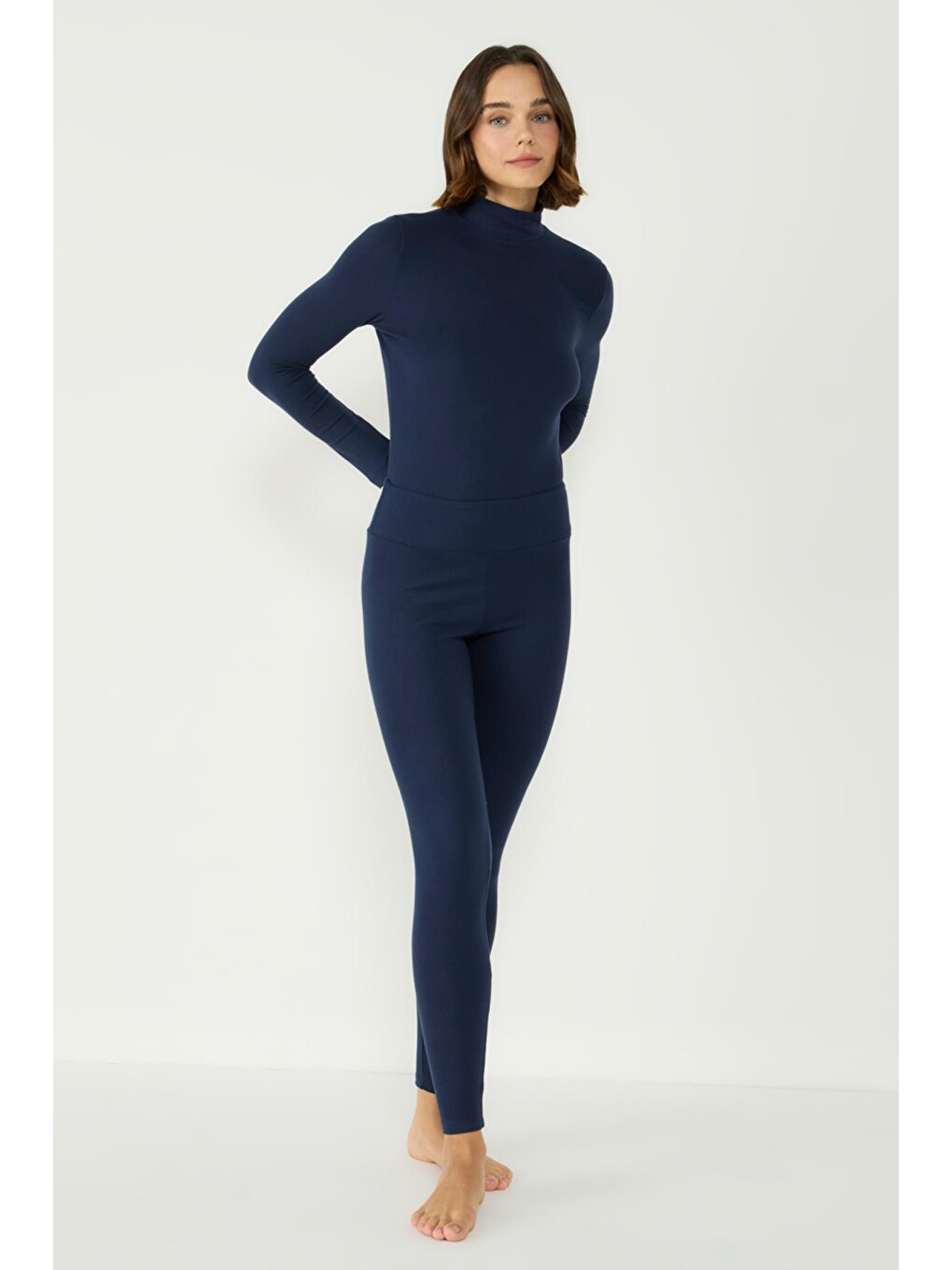 Kadın Yakalı Çıtçıtlı Termal Body 405155 / 409004 Lacivert