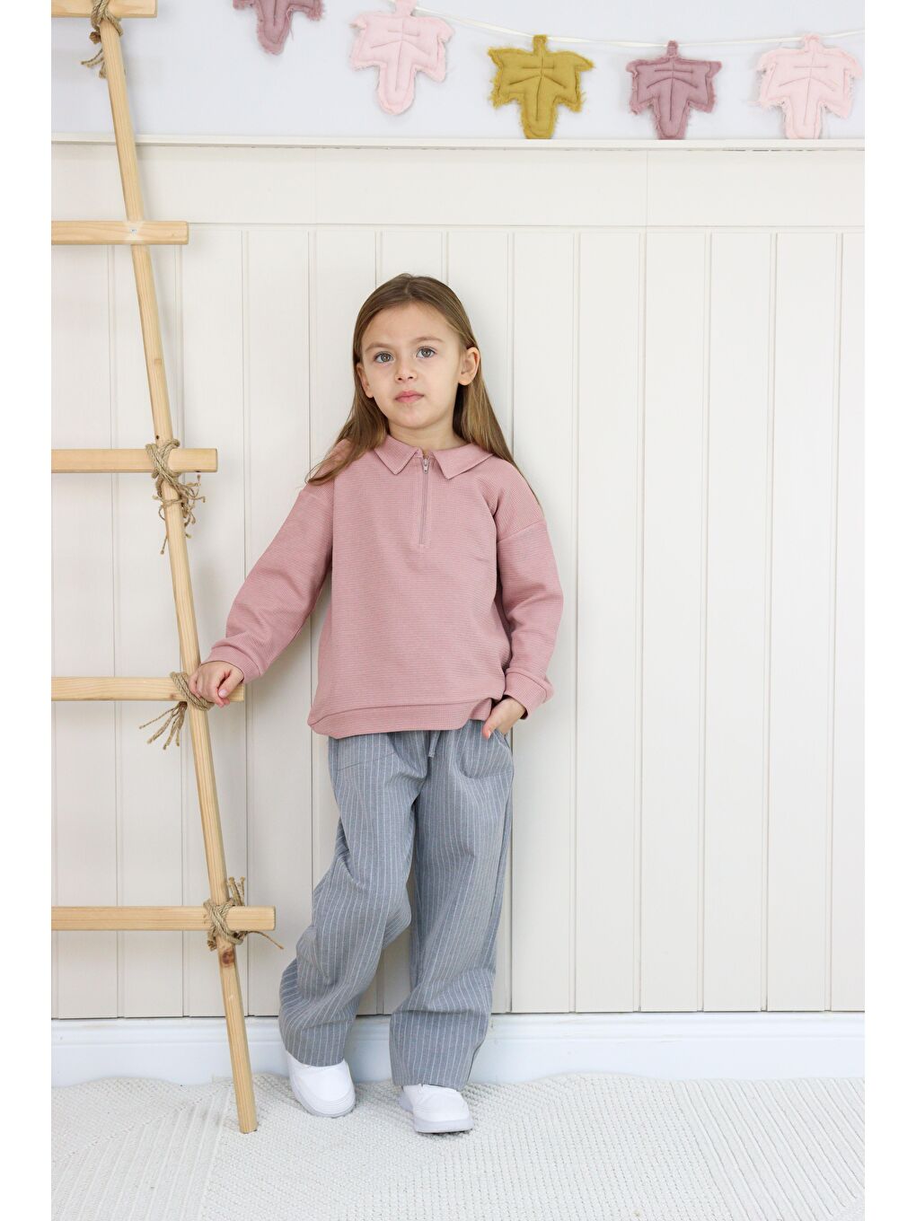 Karışık Gri Çizgili Pantolon-1