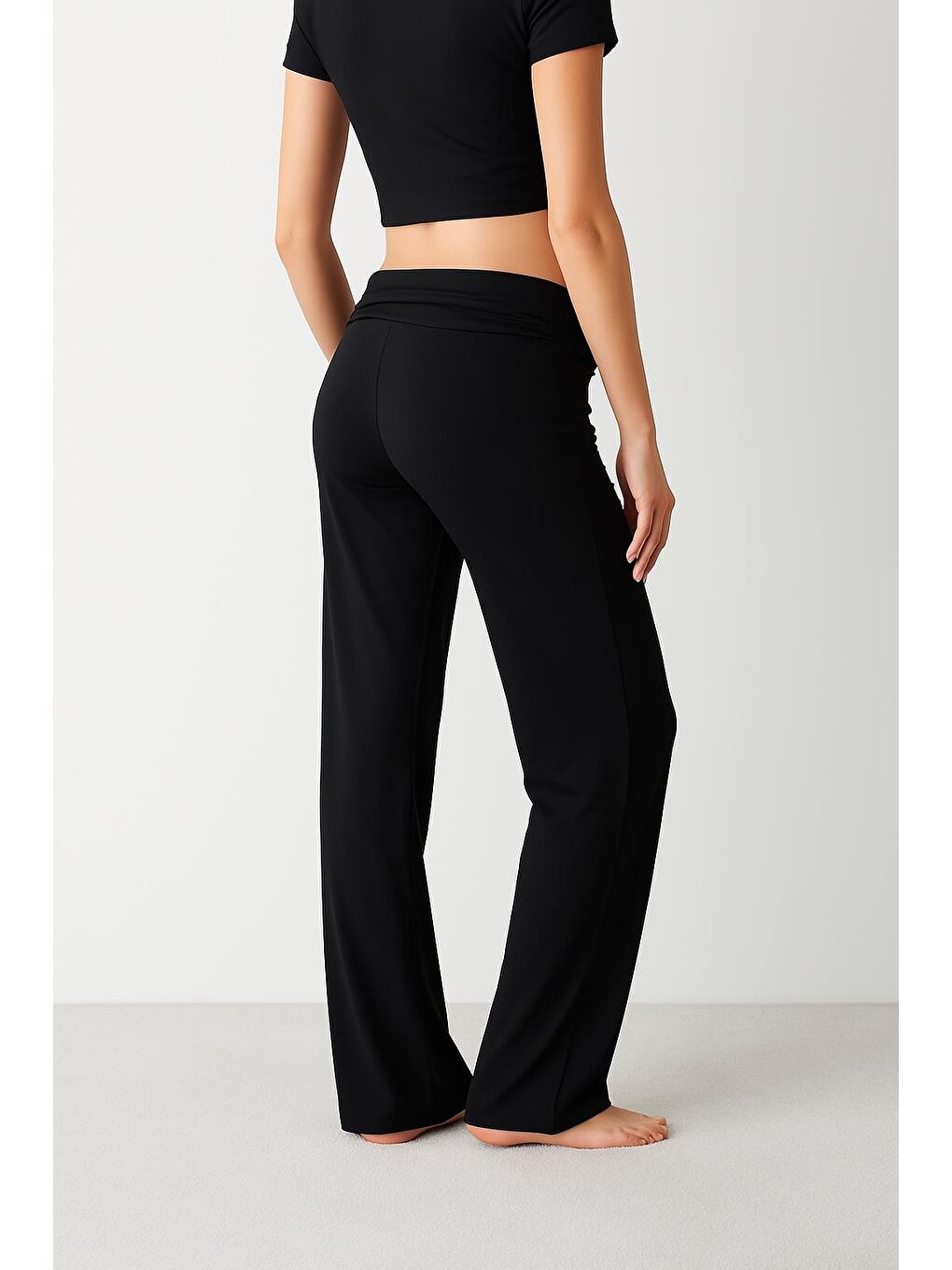 Siyah Düz Paça Katlanan Bel Esnek Viskoz Pantolon VTP01-4