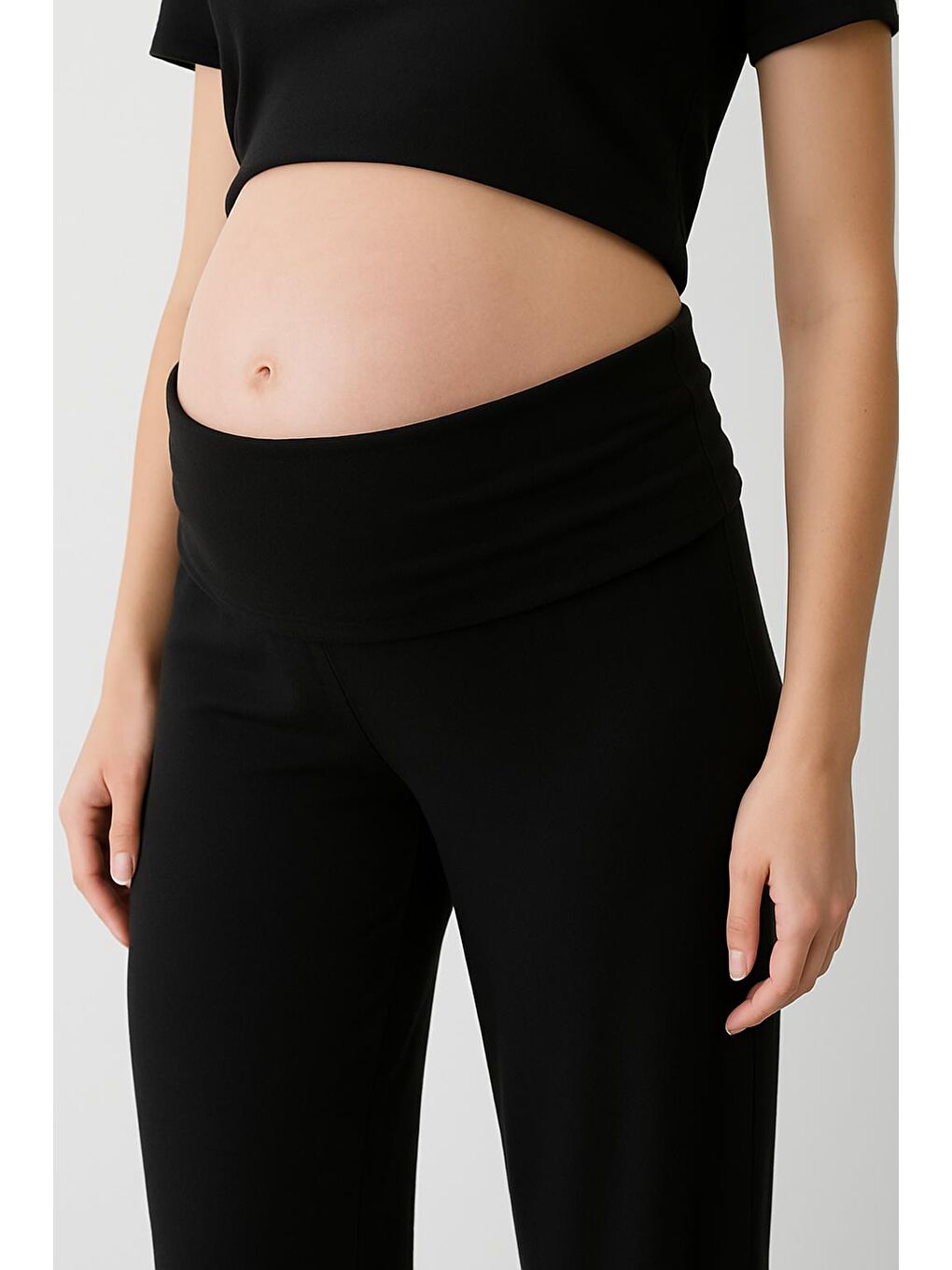 Siyah Düz Paça Katlanan Bel Esnek Viskoz Pantolon VTP01-7