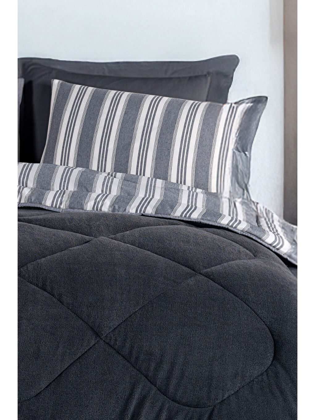 Sport Çizgili 2li Yastık Kılıfı Soft Line Antrasit-1