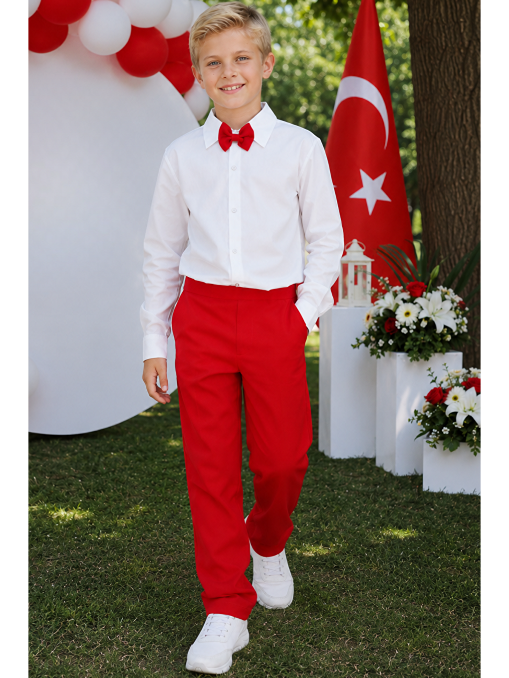 Beyaz Erkek Çocuk Milano Papyonlu Kırmızı Takım 23 Nisan 29 Ekim 10 Kasım 19 Mayıs Gösteri Kıyafetleri-1