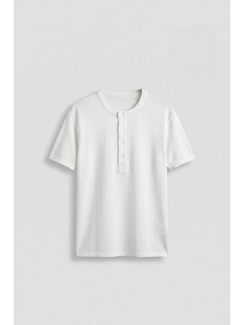 Erkek Relaxed Fit Düğmeli Henley Yaka Basic T-Shirt Beyaz