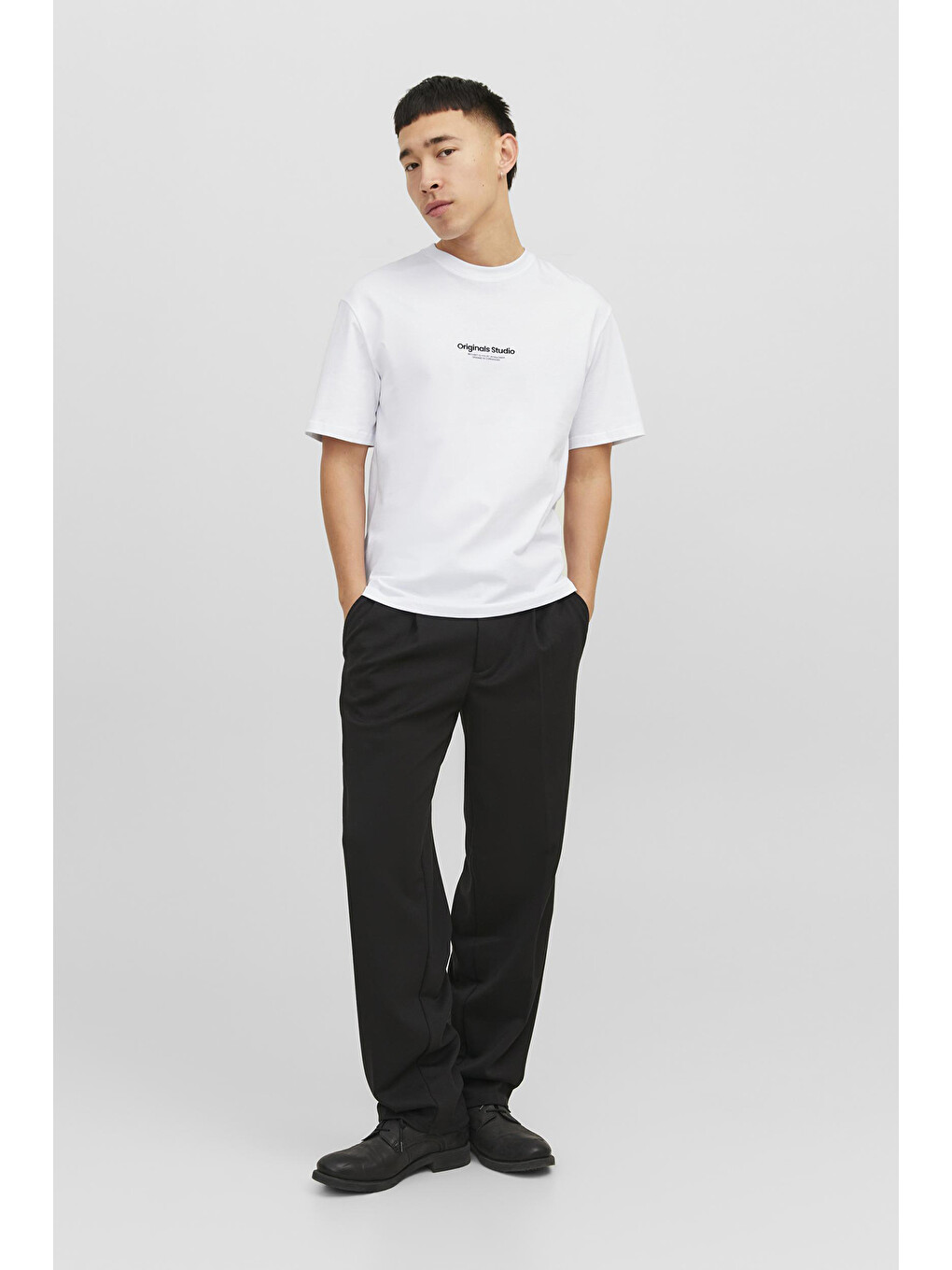 Beyaz Jorvesterbro Pamuklu Bisiklet Yaka Relaxed Fit Erkek T Shirt 12240121-1