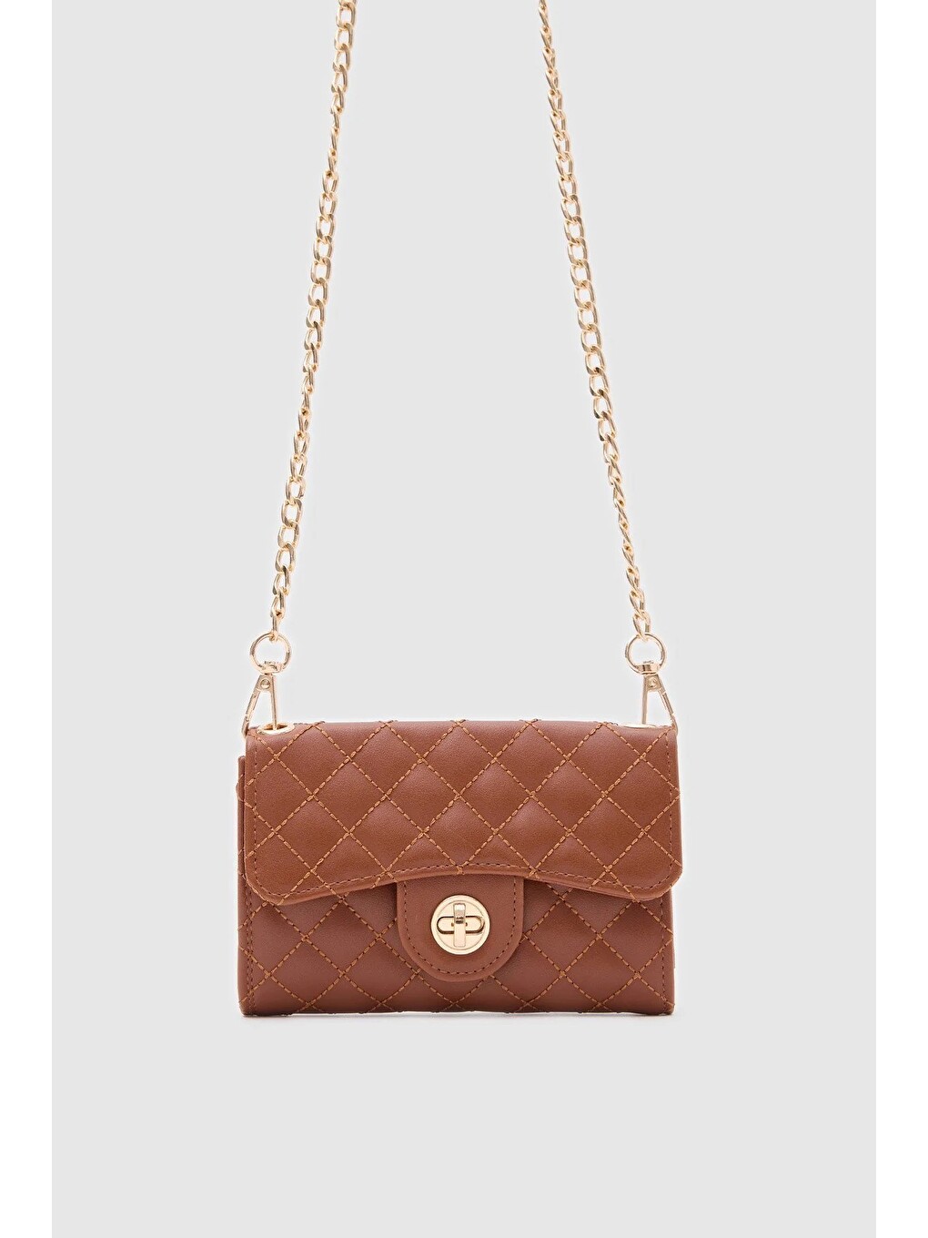 Kahverengi Lova Nakış Detaylı Kilitli Kadın Çanta&cüzdan Taba