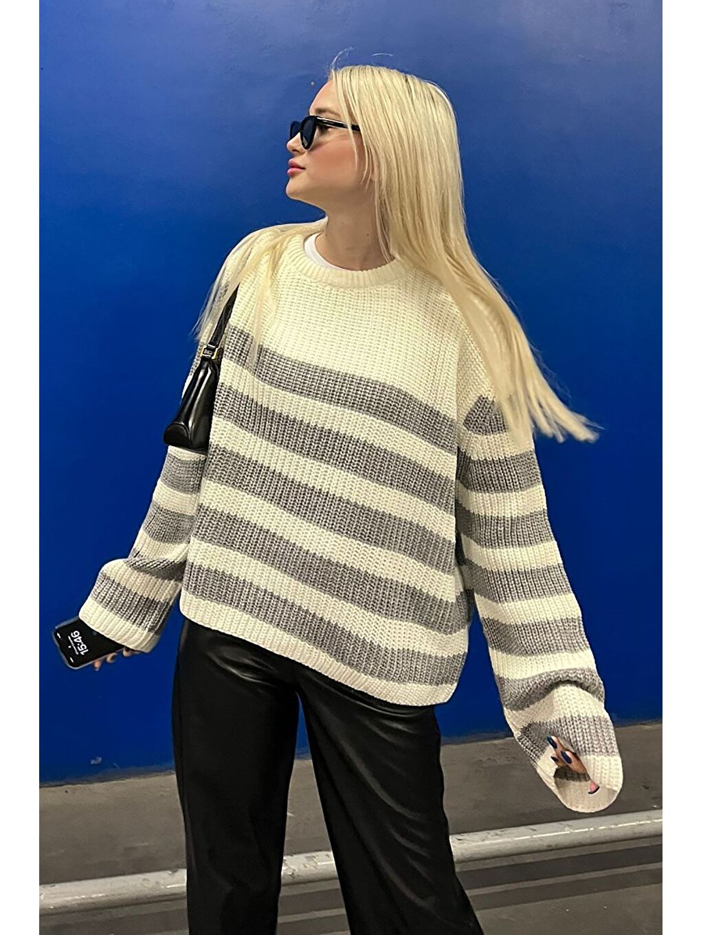 Gri Çizgili Kadın Kazak-2