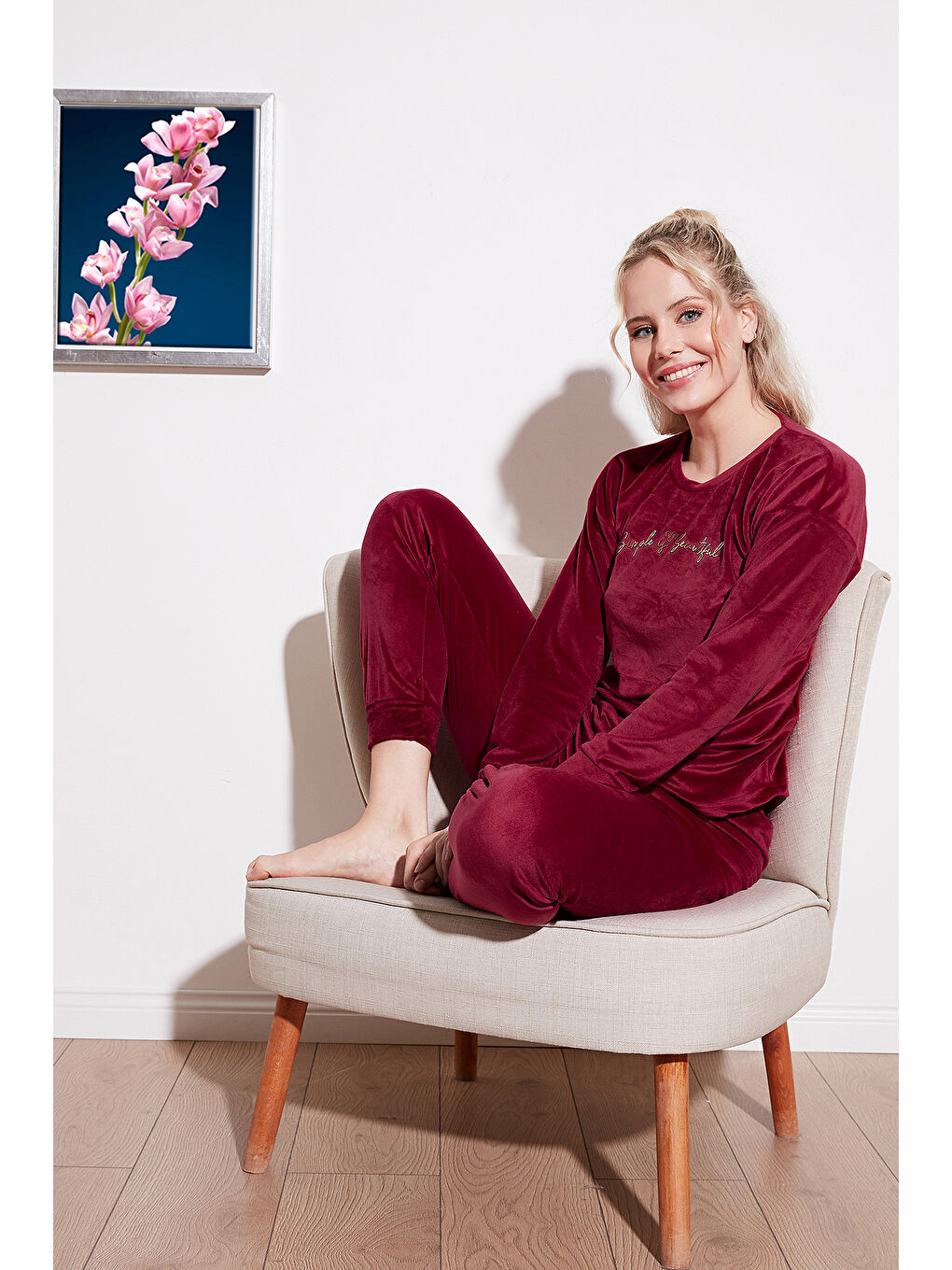 Bordo Regular Fit Yumuşak Dokulu Kadife Kadın Pijama Takımı 6094200W4