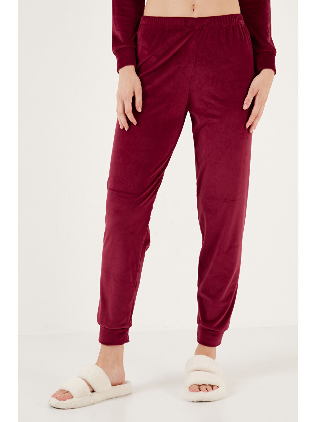 Bordo Regular Fit Yumuşak Dokulu Kadife Kadın Pijama Takımı 6094200W4-3
